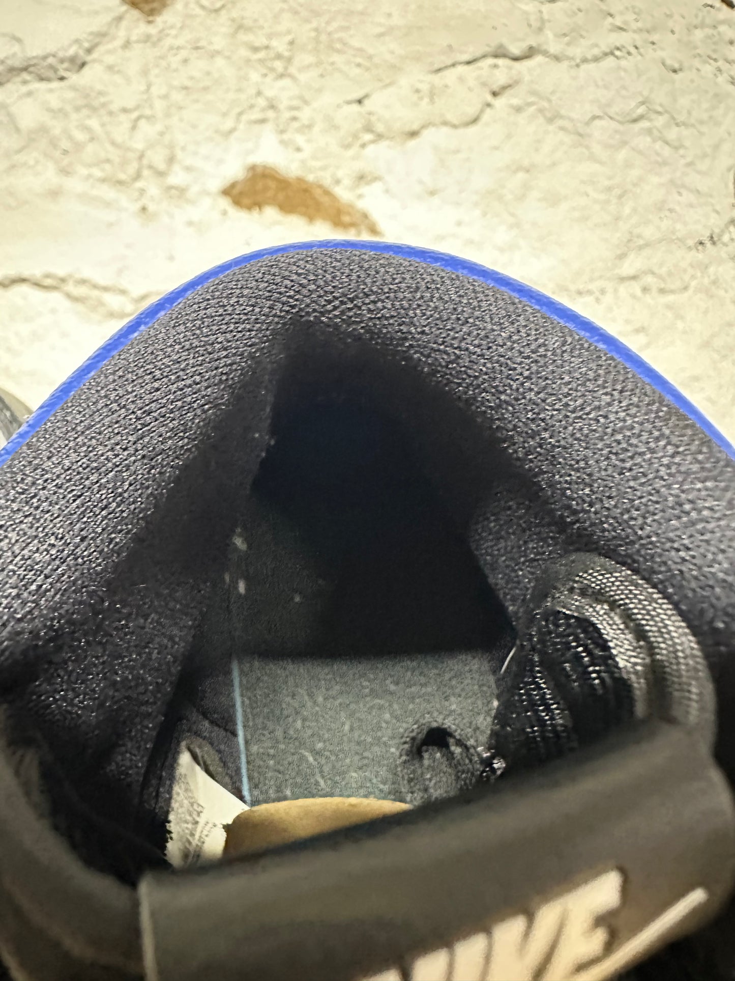 Air Jordan 1 High Royal Toe Sz 3.5Y