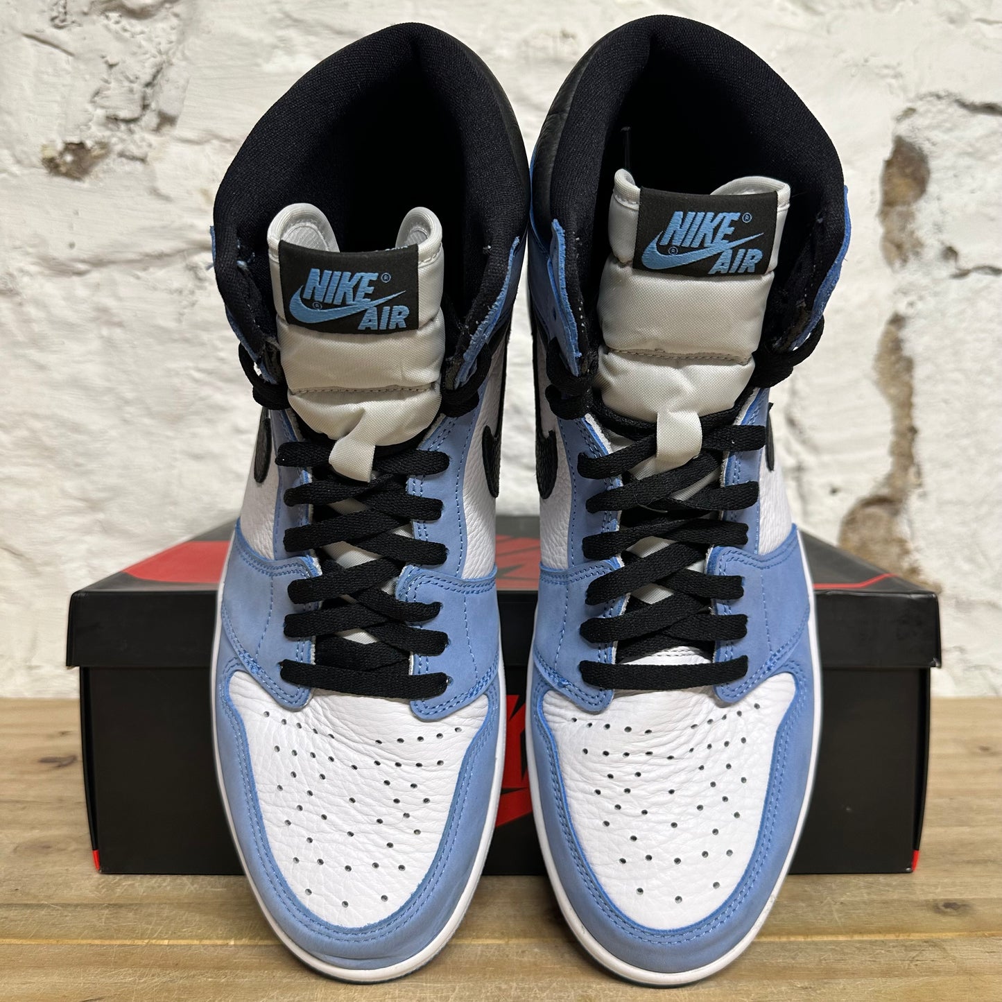 Air Jordan 1 High University Blue Sz 13