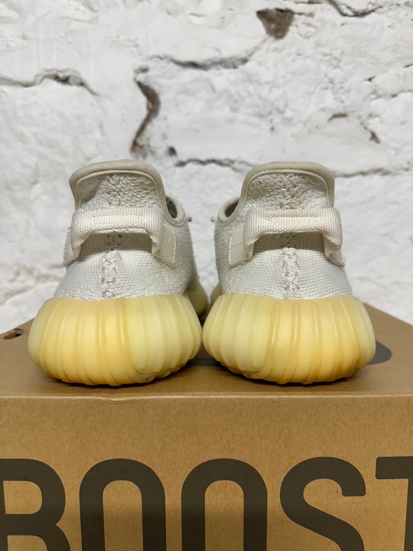 Yeezy 350 V2 Cream Sz 7.5