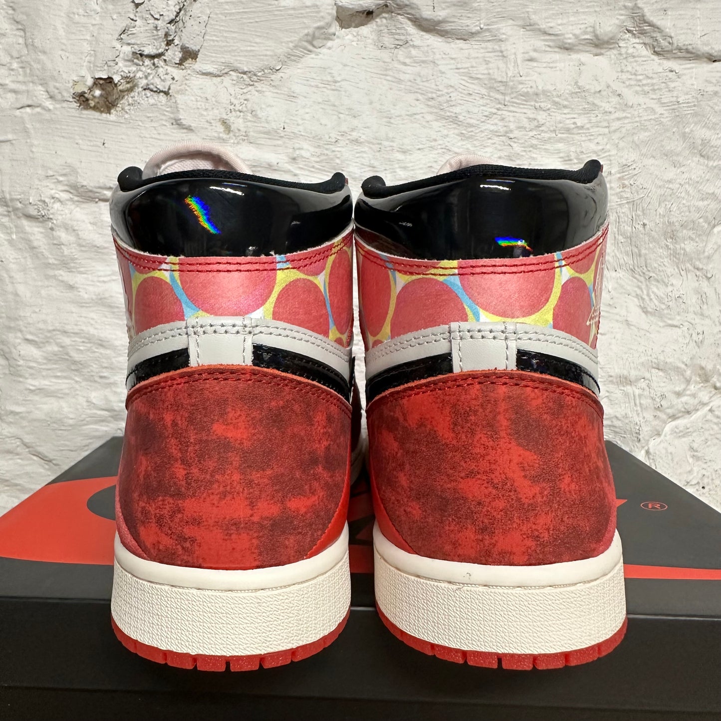 Air Jordan 1 High Spider-Man Across The Spiderverse Sz 10 DS