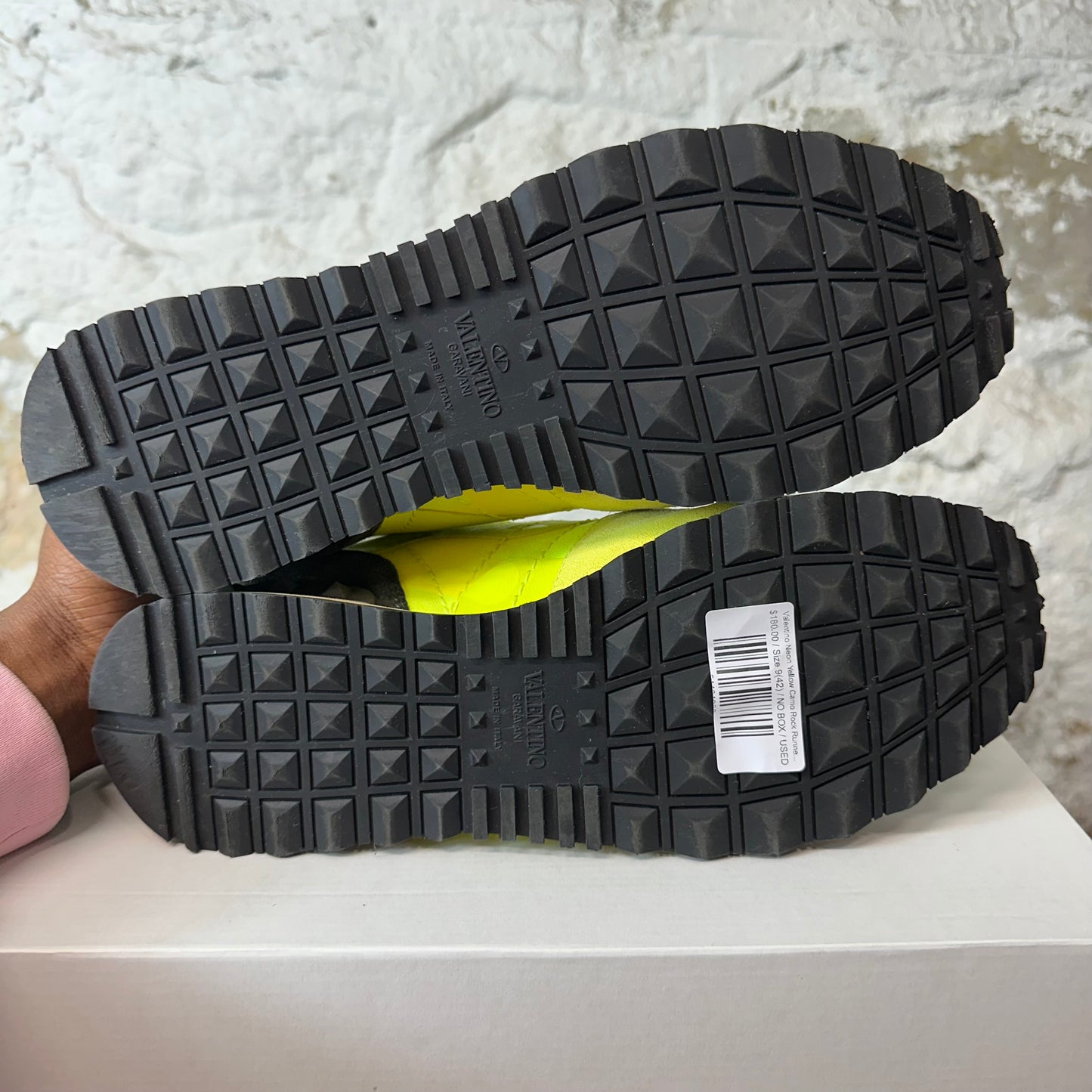 Valentino Neon Yellow Camo Rock Runner Sneaker Sz 9 (42)