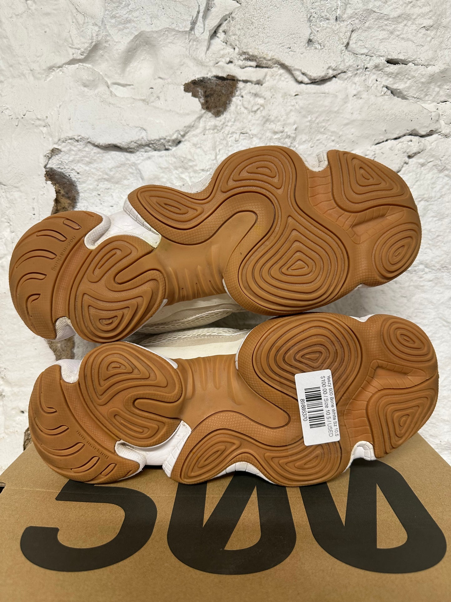 Yeezy 500 Bone White Sz 10.5