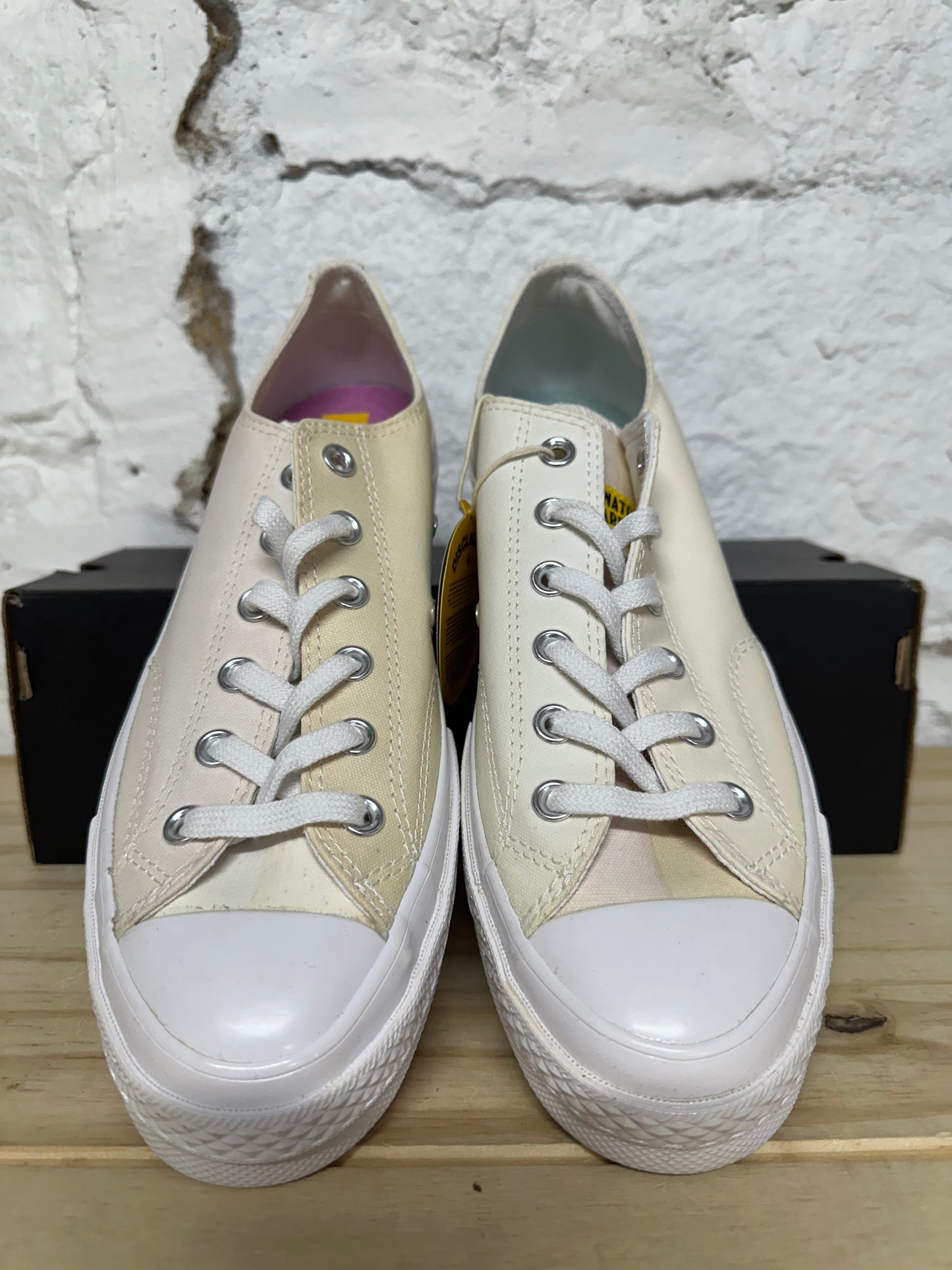 Converse Low Chinatown Market UV Sz 7.5 DS