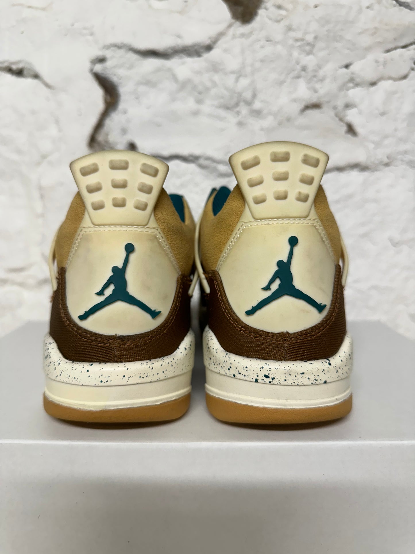Air Jordan 4 Cacao Wow Sz 6.5Y