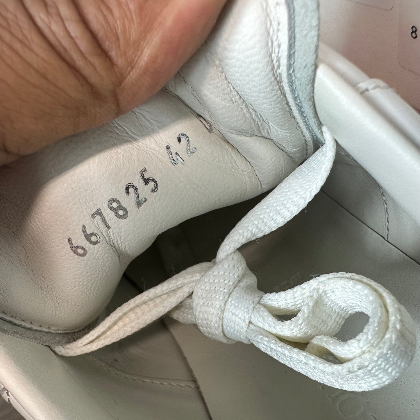 Alexander Mcqueen Heart Logo White Sneaker Sz 9 (42)