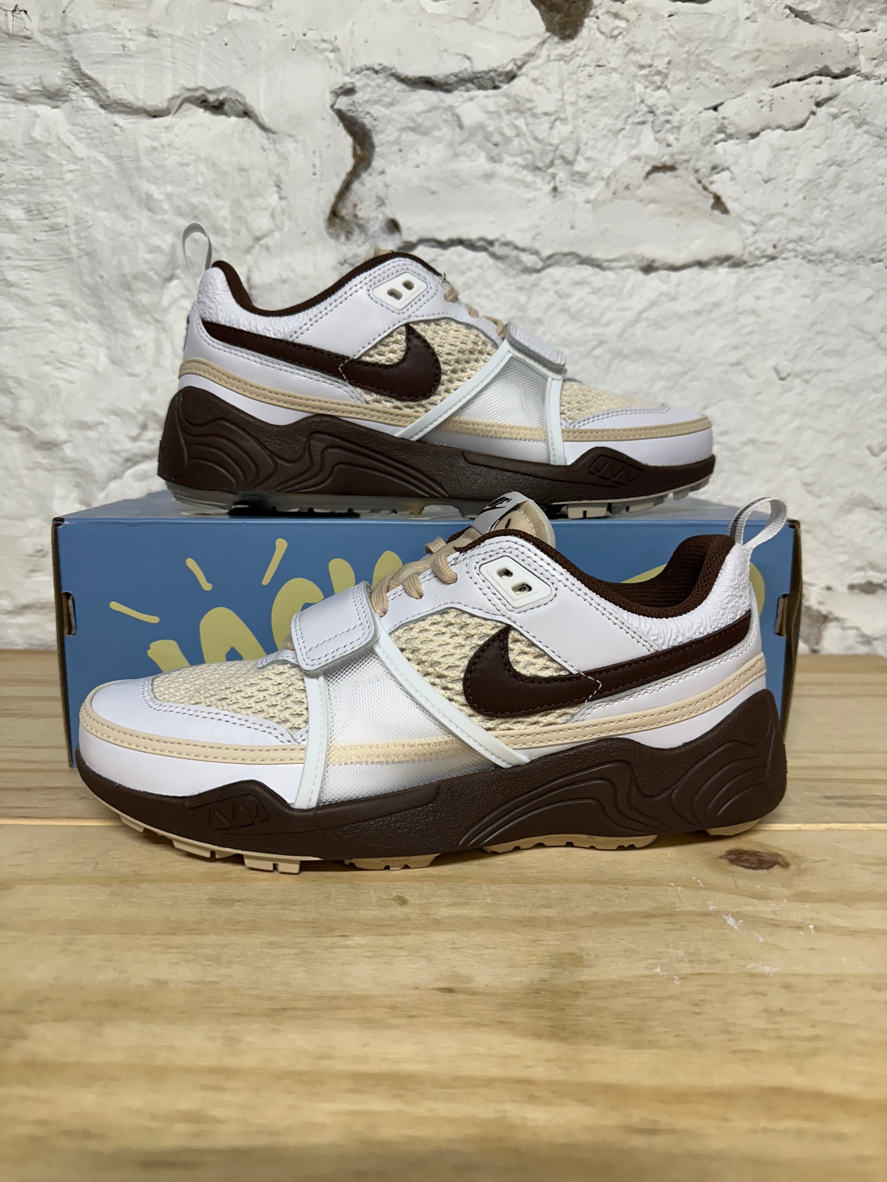 Nike Zoom Field Jaxx Travis Scott Light Chocolate Sz 8 DS