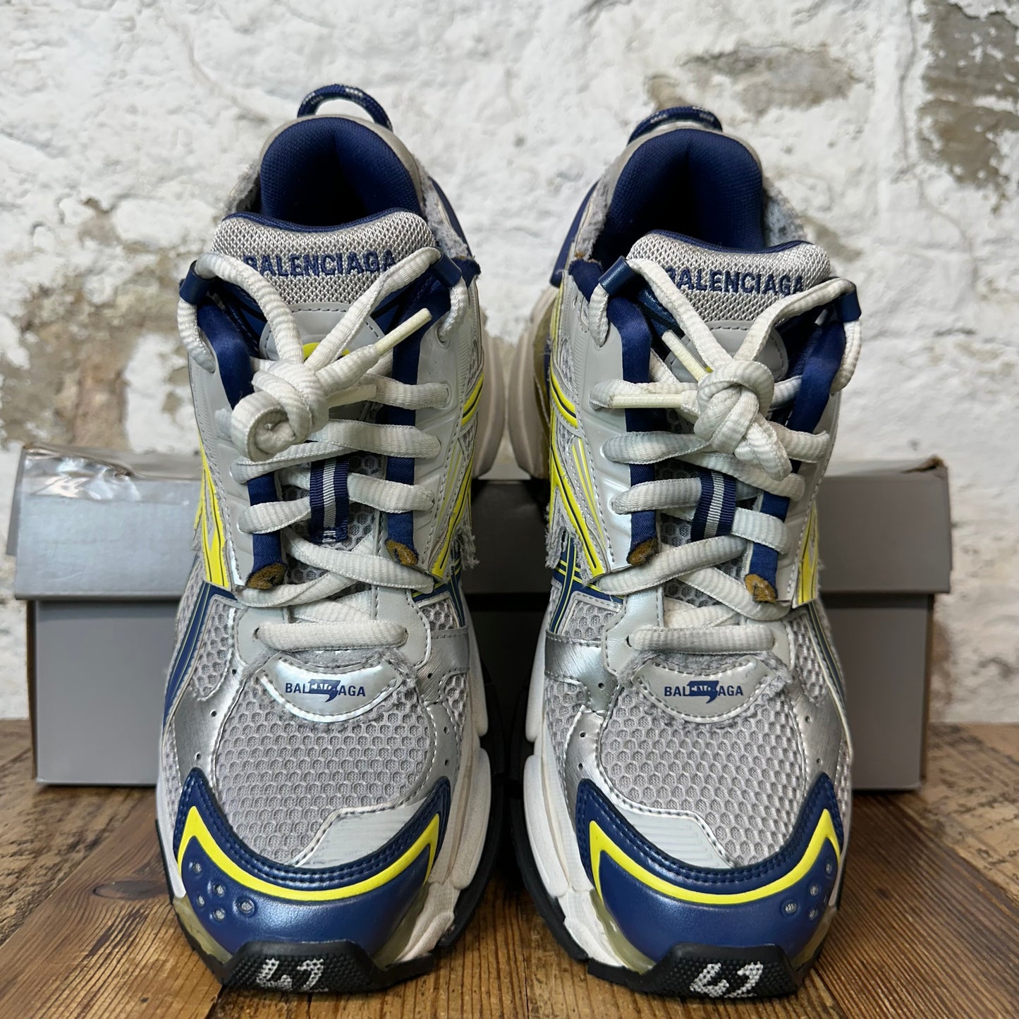 Balenciaga Runner Yellow Blue Grey Sneaker Sz 9 (42)