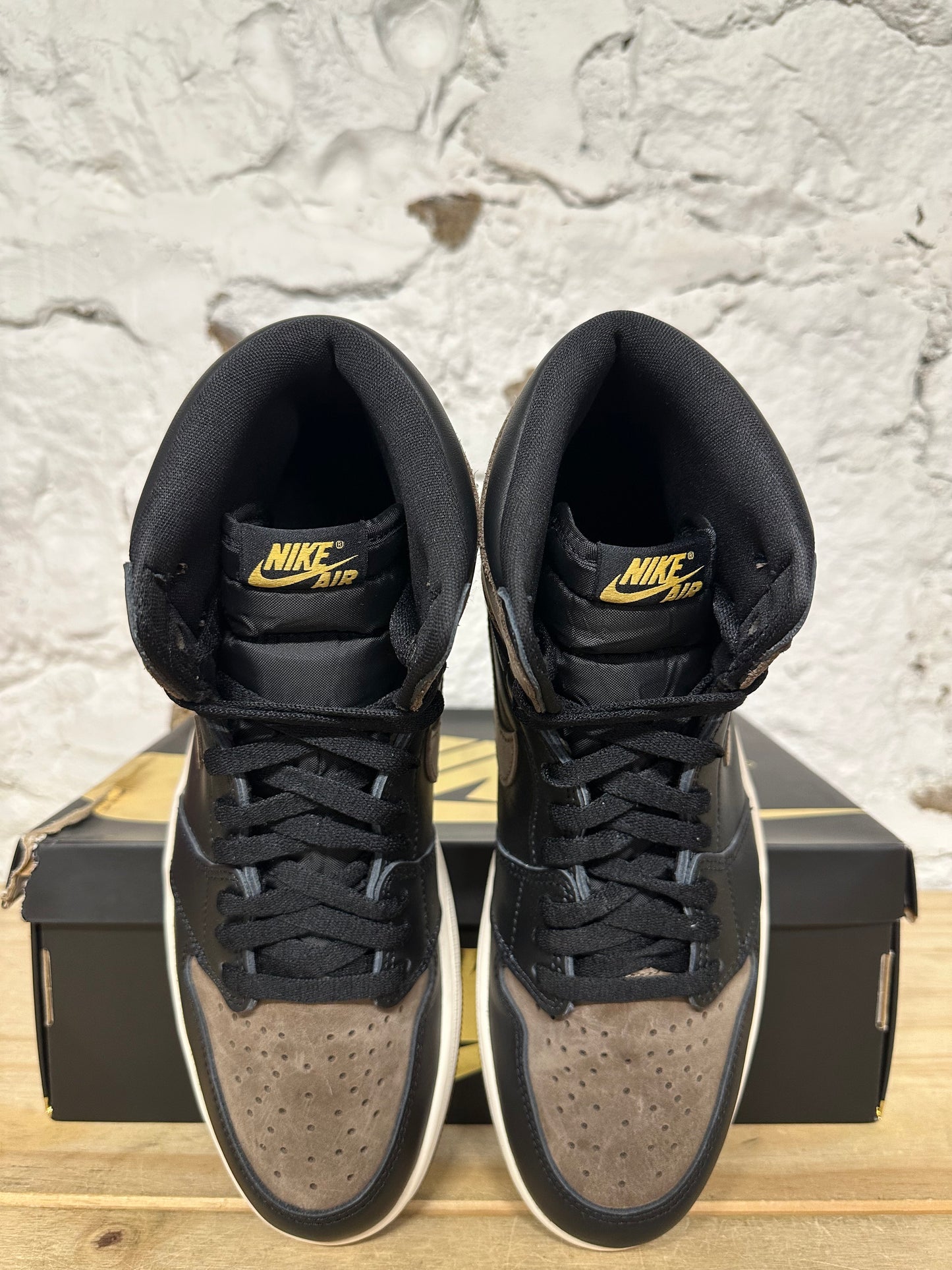 Air Jordan 1 High Palomino Sz 11.5