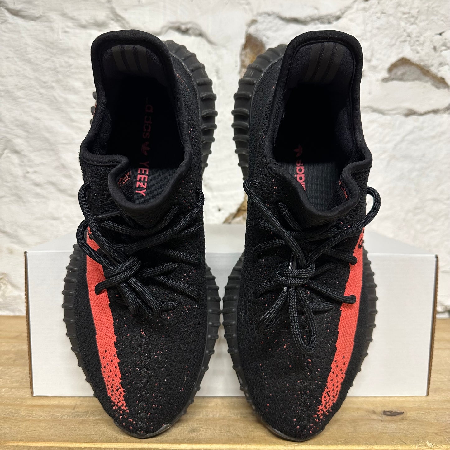 Yeezy 350 V2 Core Red (2016) Sz 9
