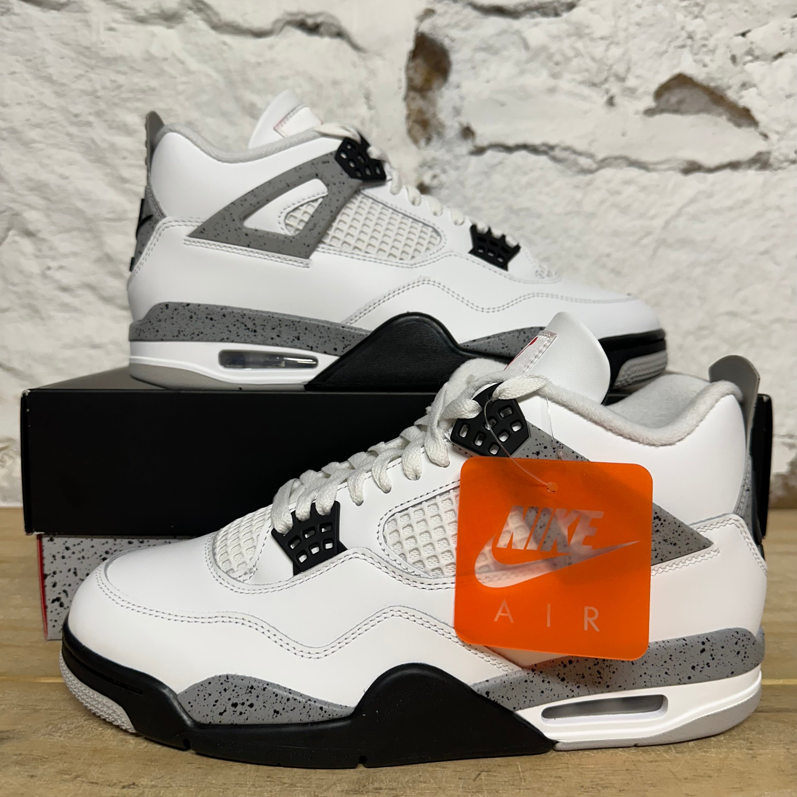 Air Jordan 4 White Cement Sz 10 DS