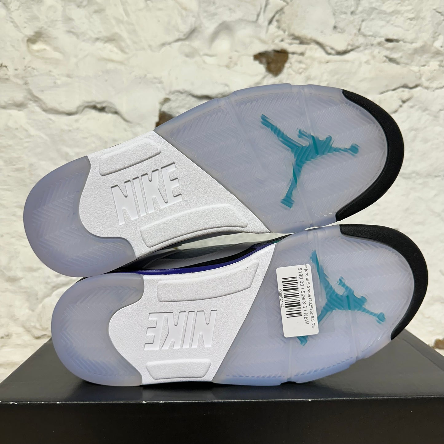Air Jordan 5 Grape (2025) Sz 8.5 DS