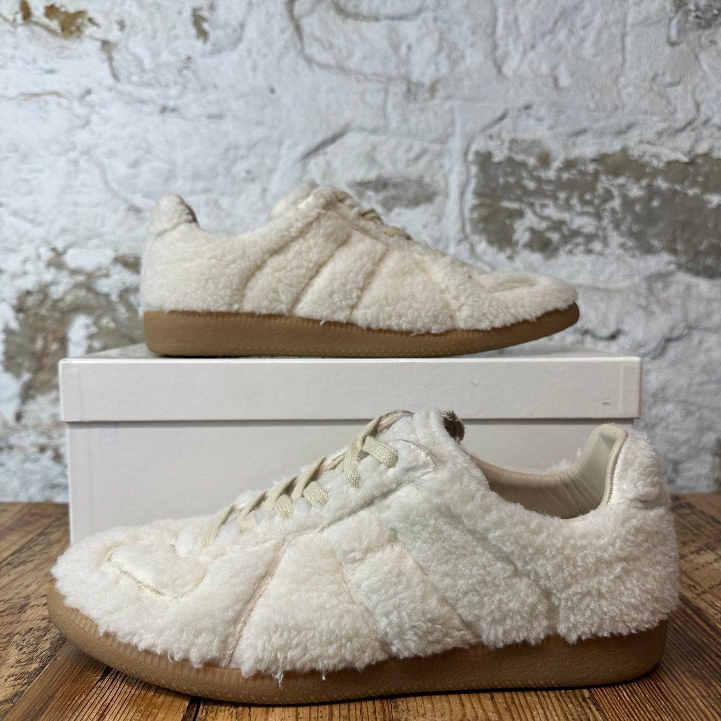 Maison Margiela Replica White Faux Shearling Sneaker Sz 10 (43)