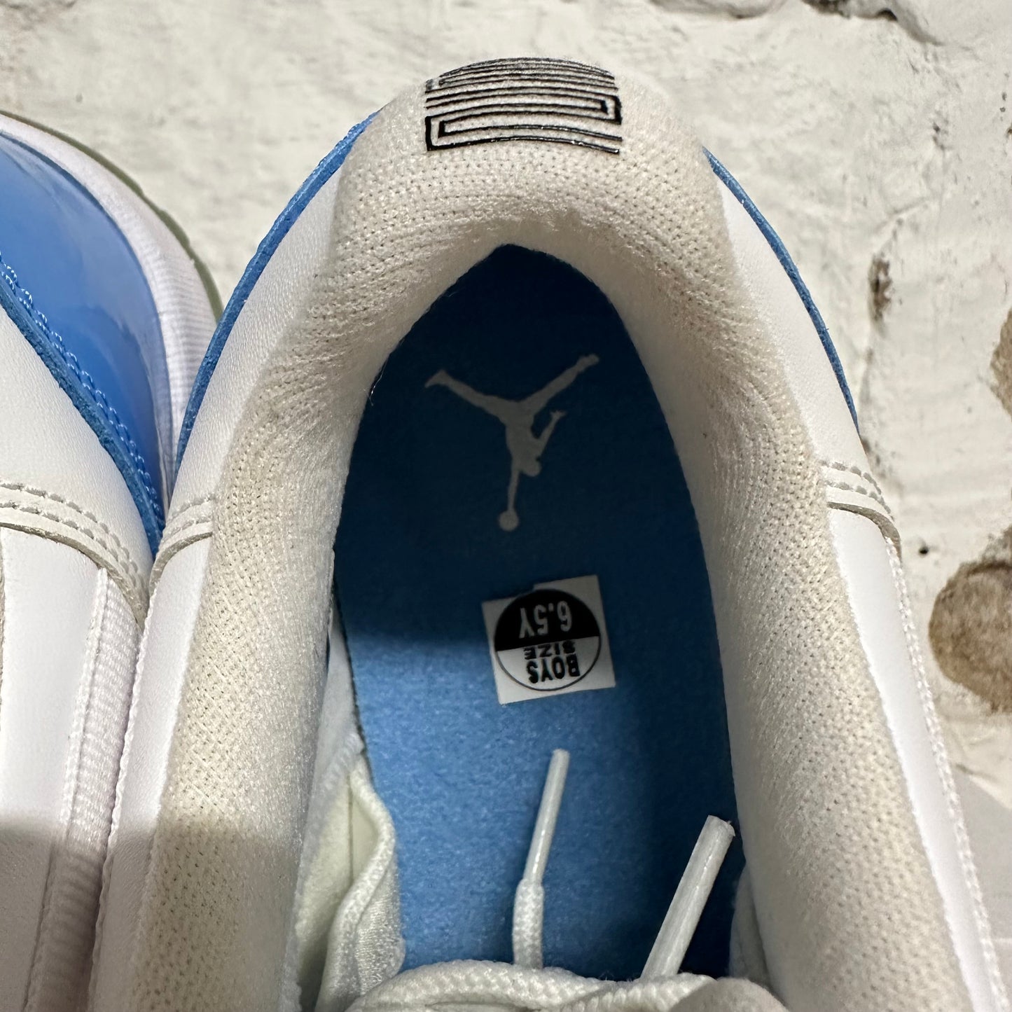 Air Jordan 11 Low UNC Sz 6.5Y