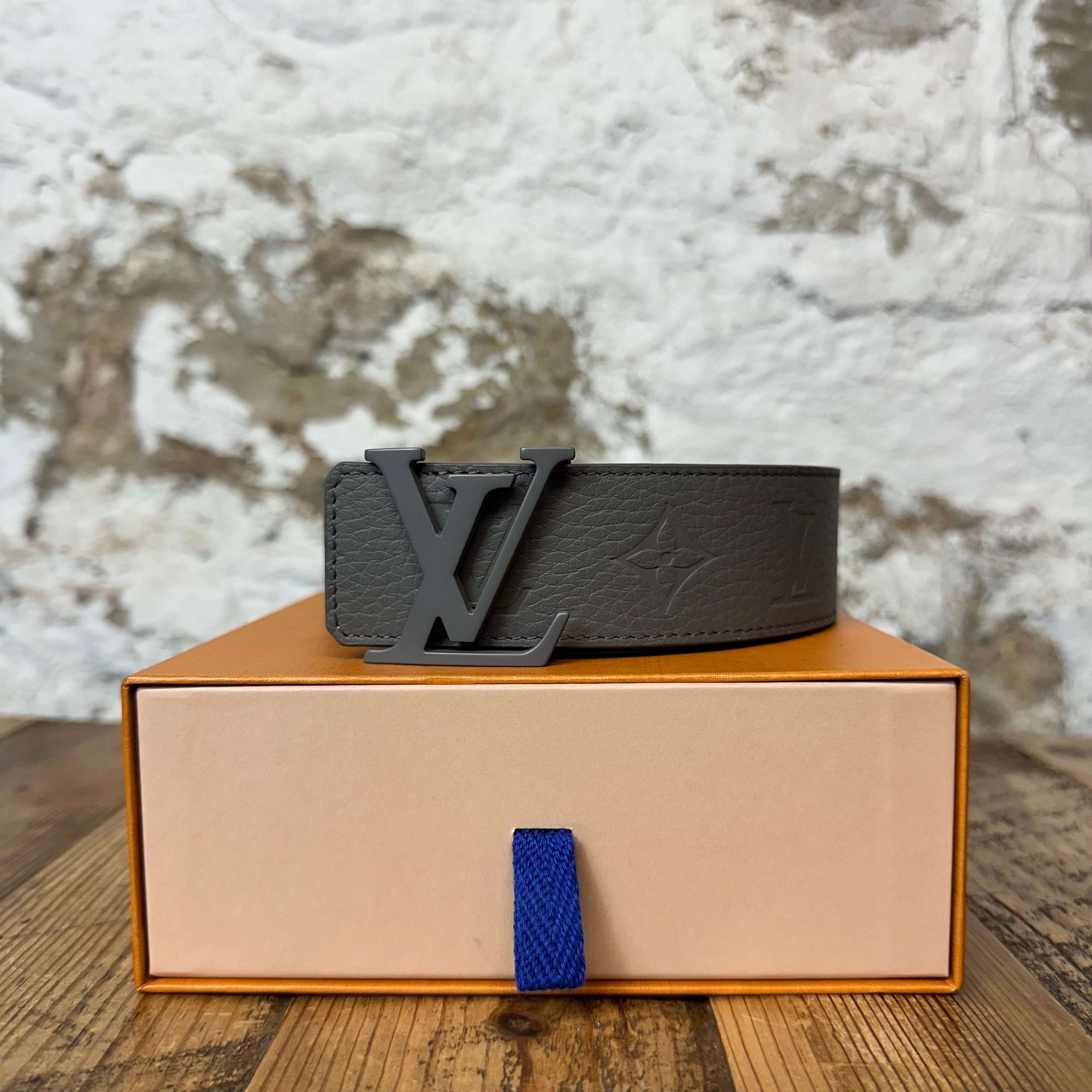 Louis Vuitton Gray Monogram Belt Sz (90/36) W/ Box