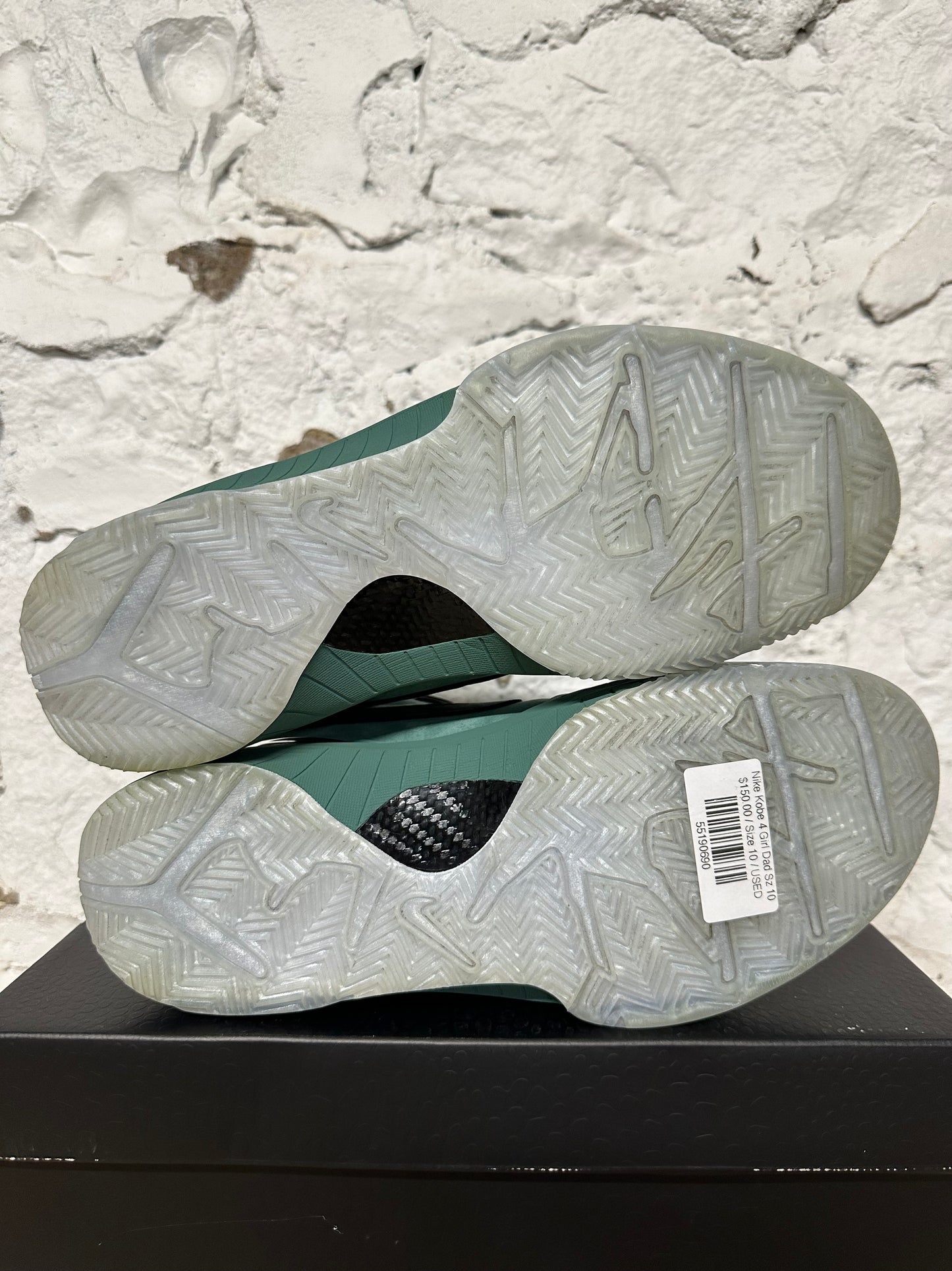 Nike Kobe 4 Girl Dad Sz 10