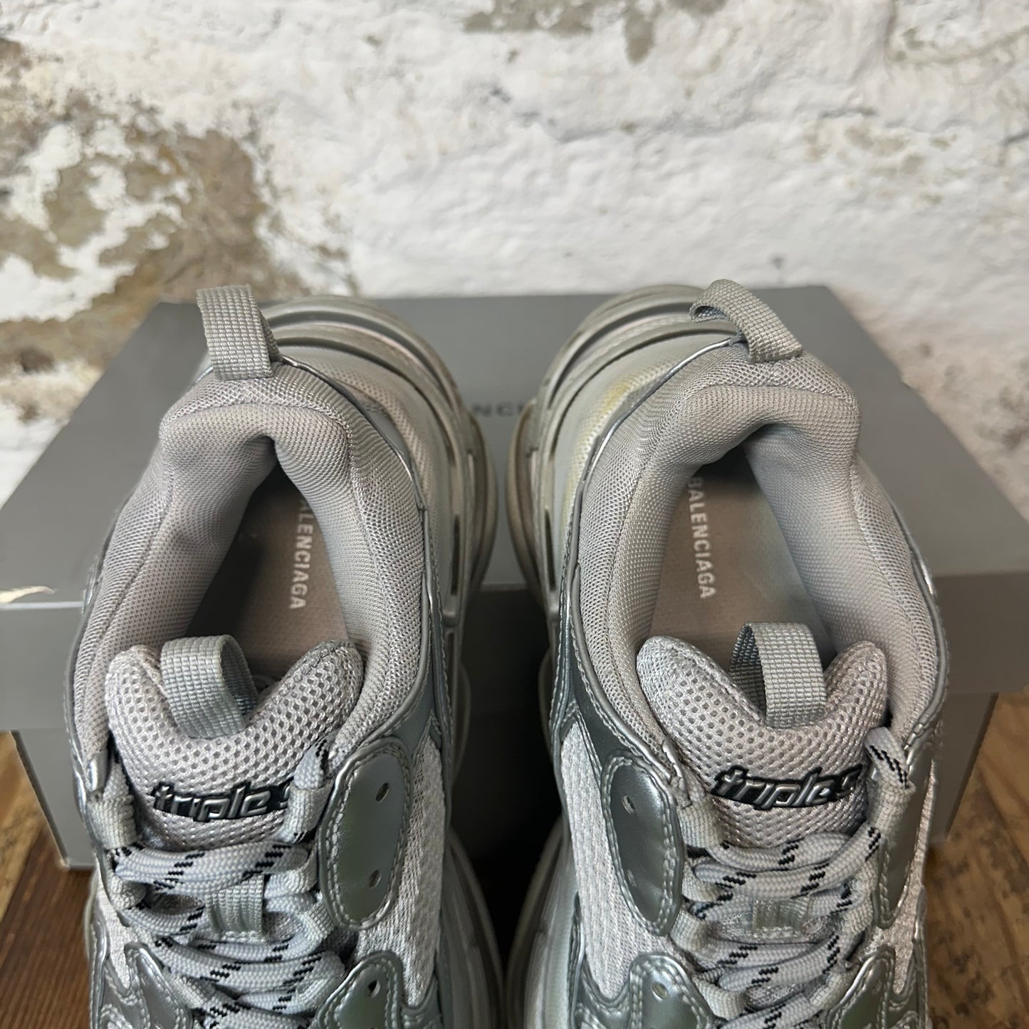 Balenciaga Triple S Silver Gray Sneaker Sz 6 (38)