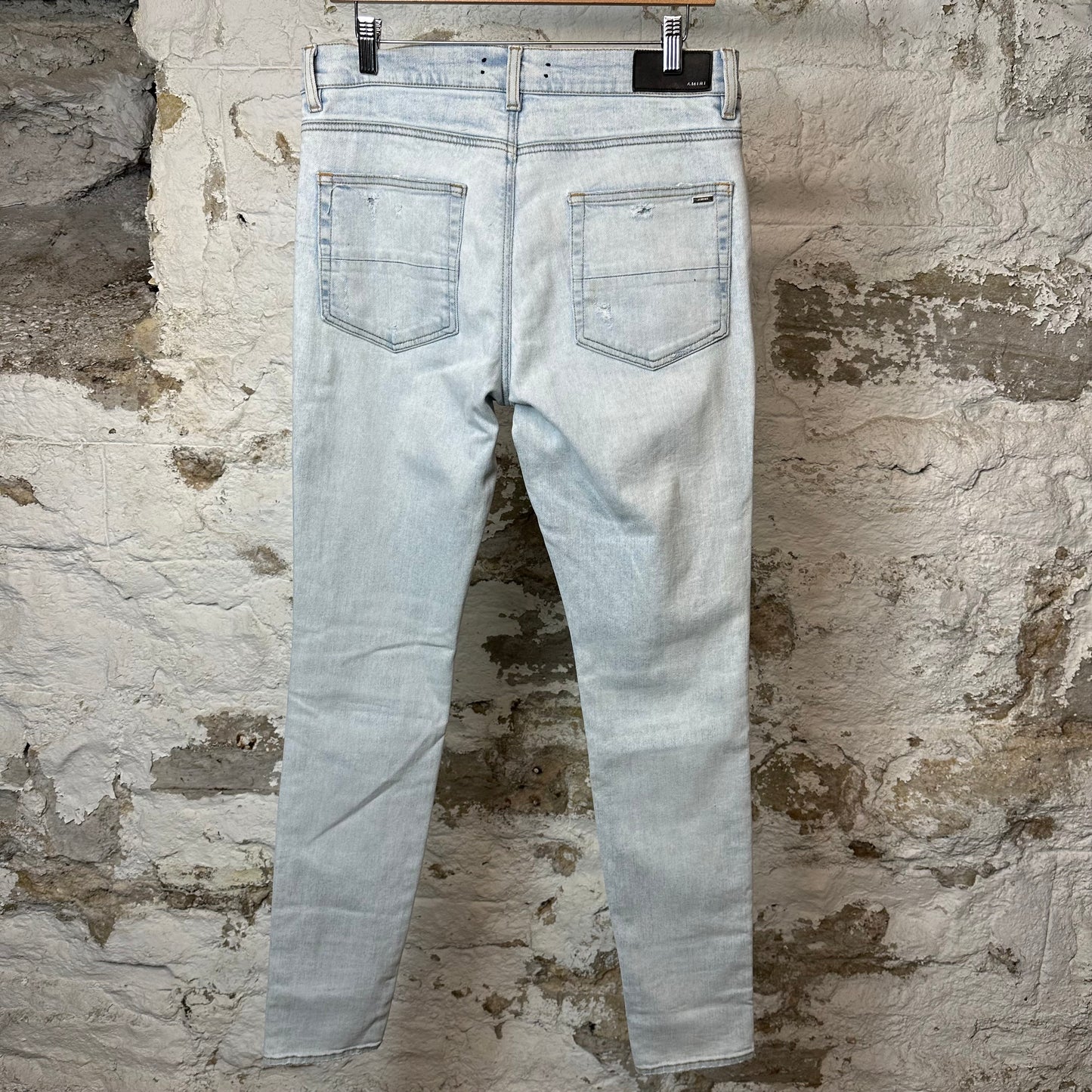 Amiri Knee Rip Plain Lightwash Blue Denim Jeans Sz 32
