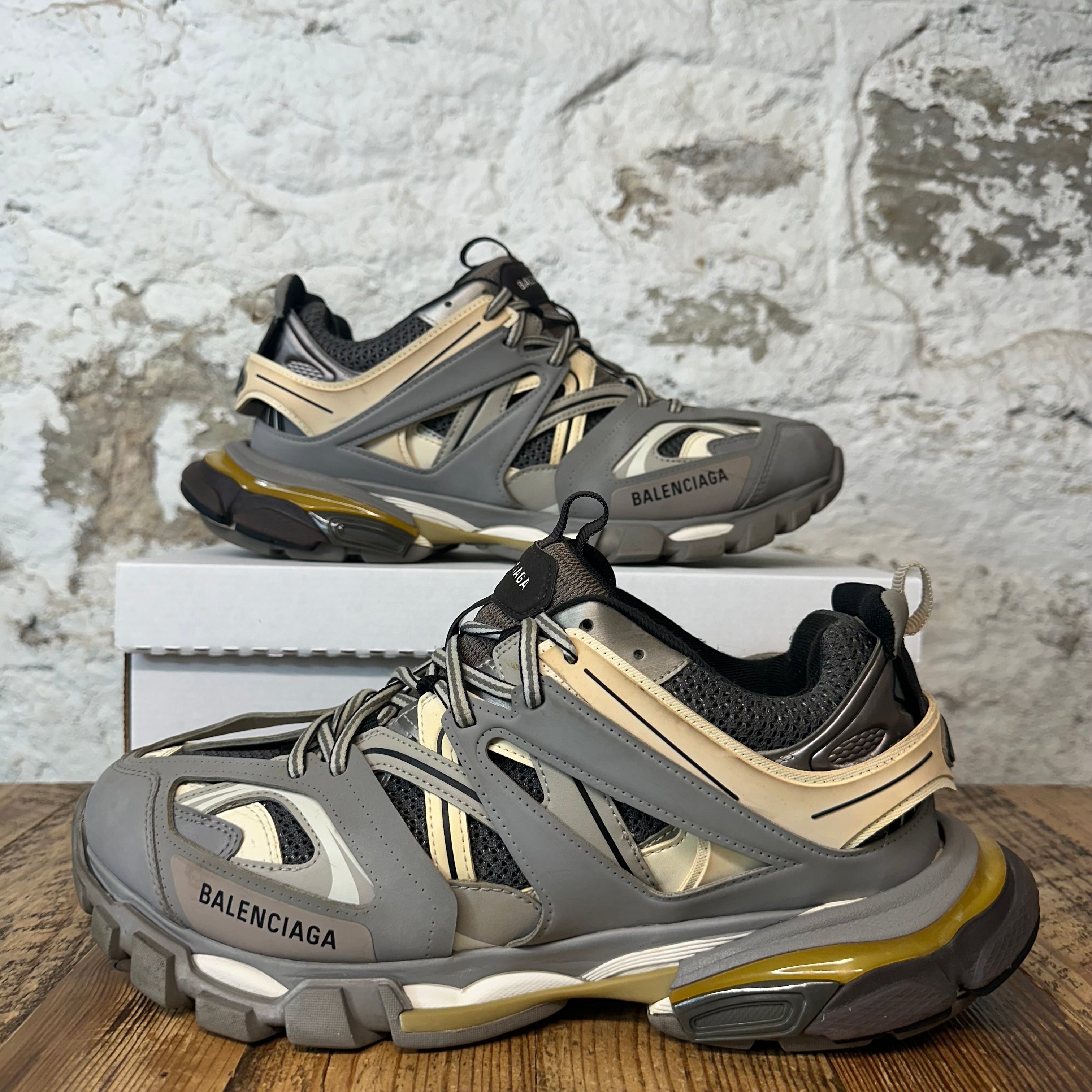 Balenciaga Track Runner Triple Grey Sneaker Sz 11 (44)