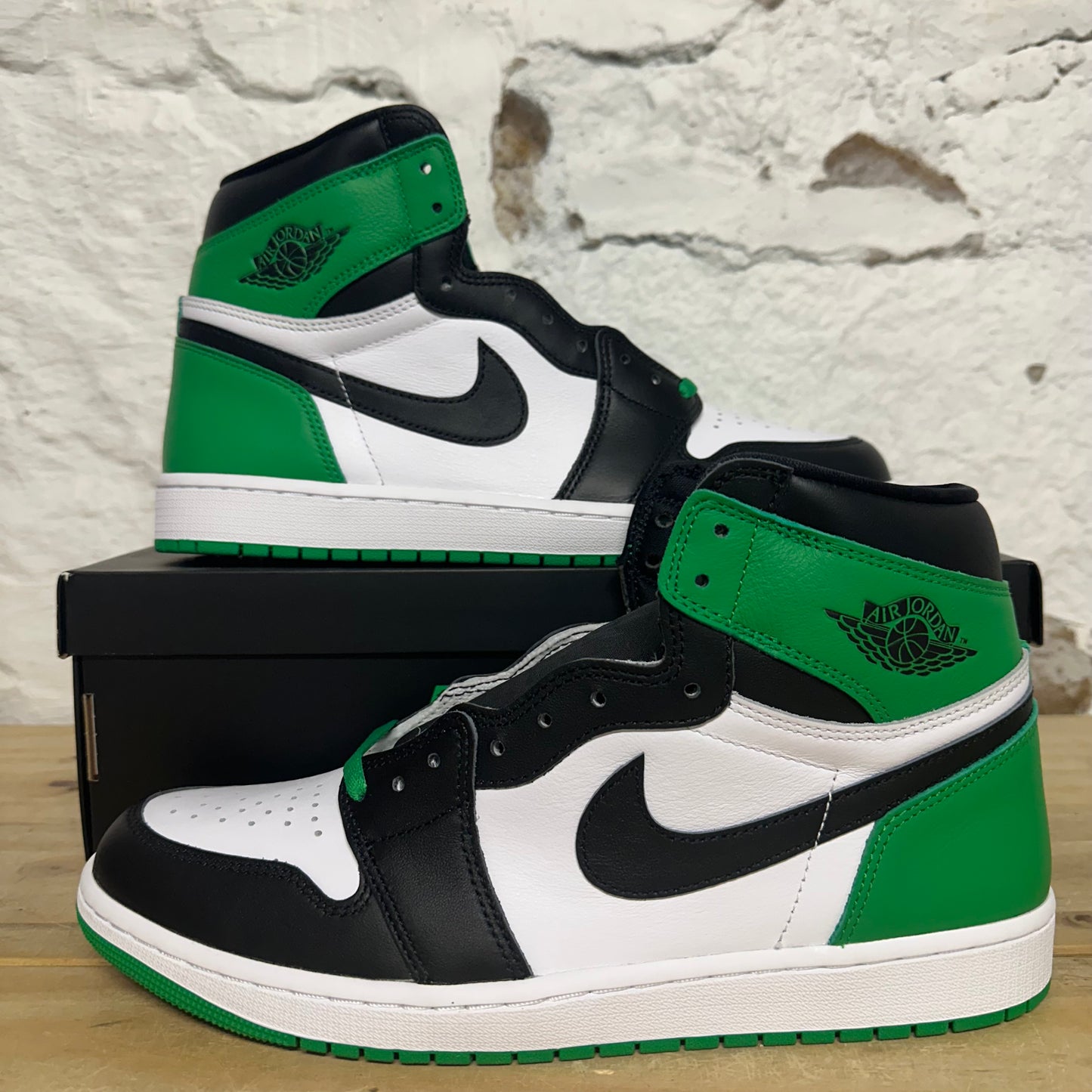 Air Jordan 1 High Lucky Green Sz 12 DS