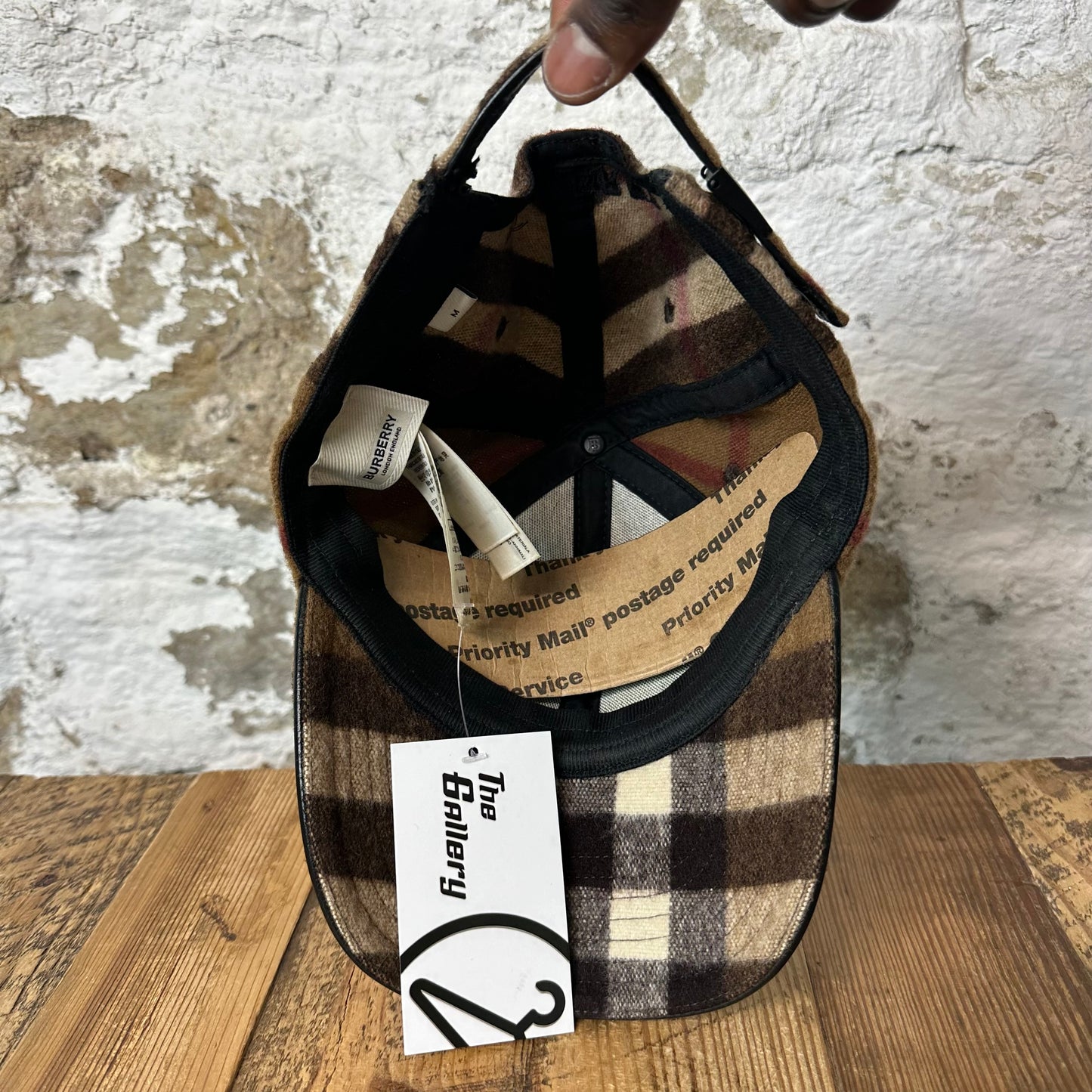 Burberry Check Plaid Wool Hat Sz M