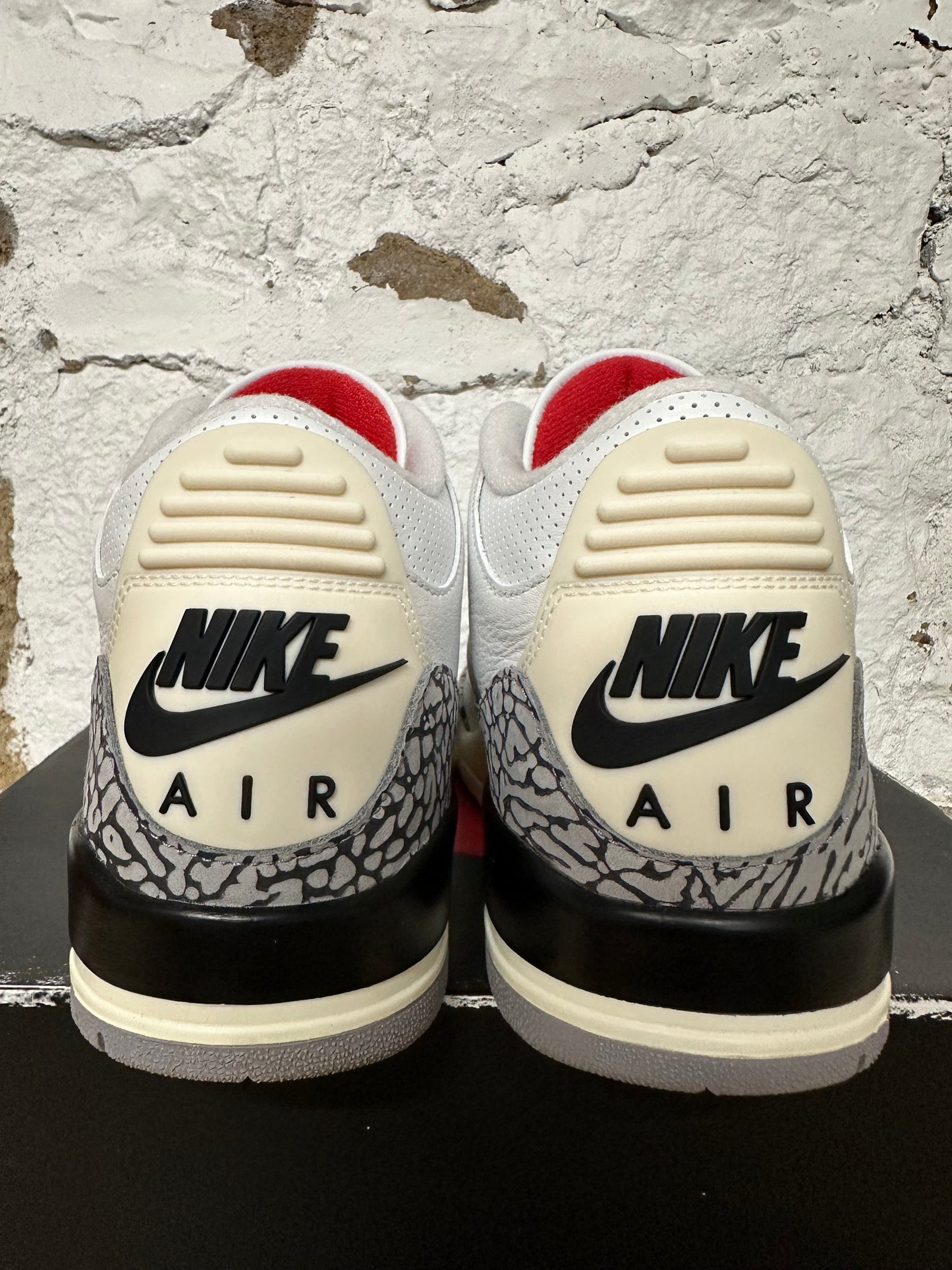 Air Jordan 3 White Cement Reimagined Sz 10