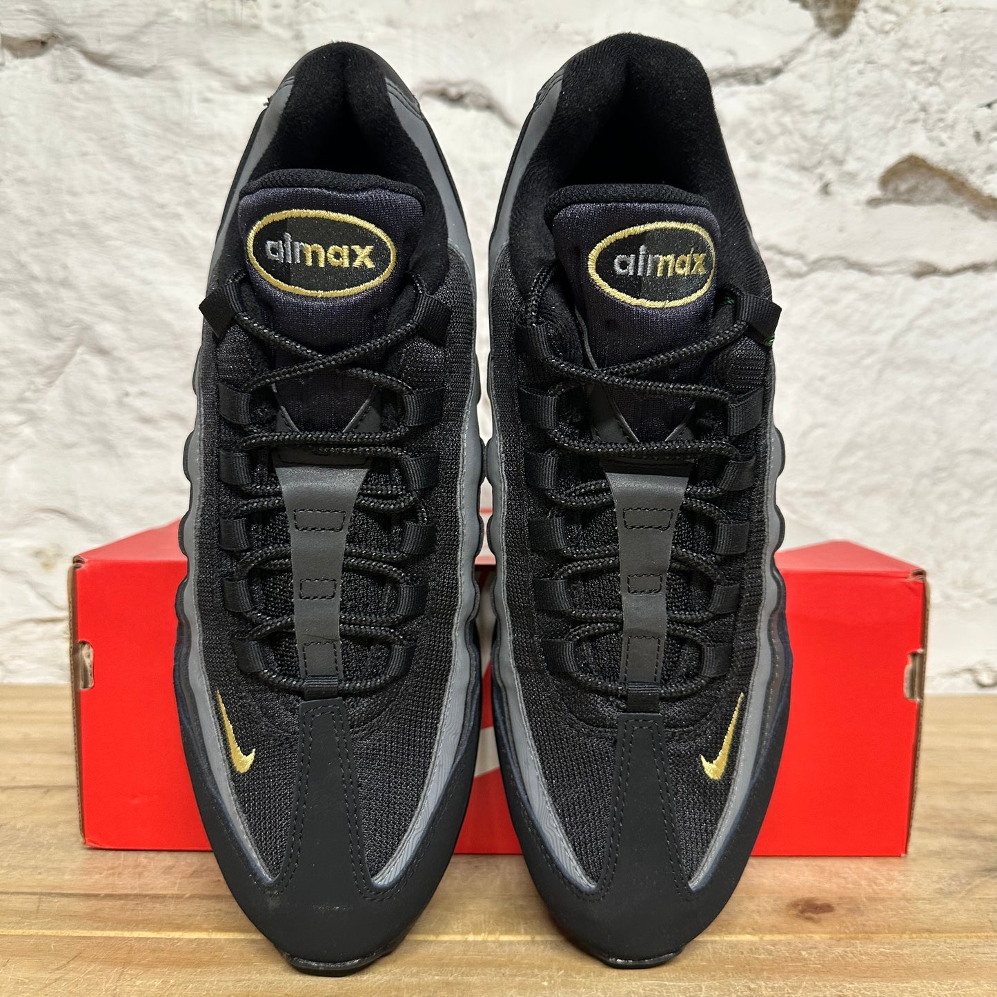 Nike Air Max 95 Big Bubble Batman Sz 12 DS