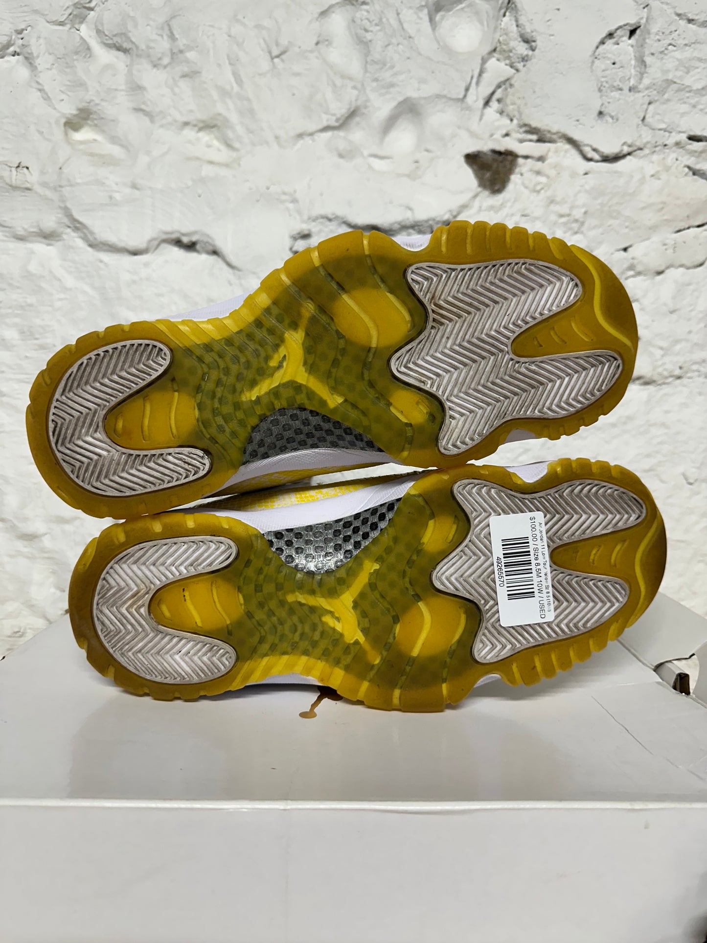 Air Jordan 11 Low Yellow Snakeskin Sz 8.5 (10W)