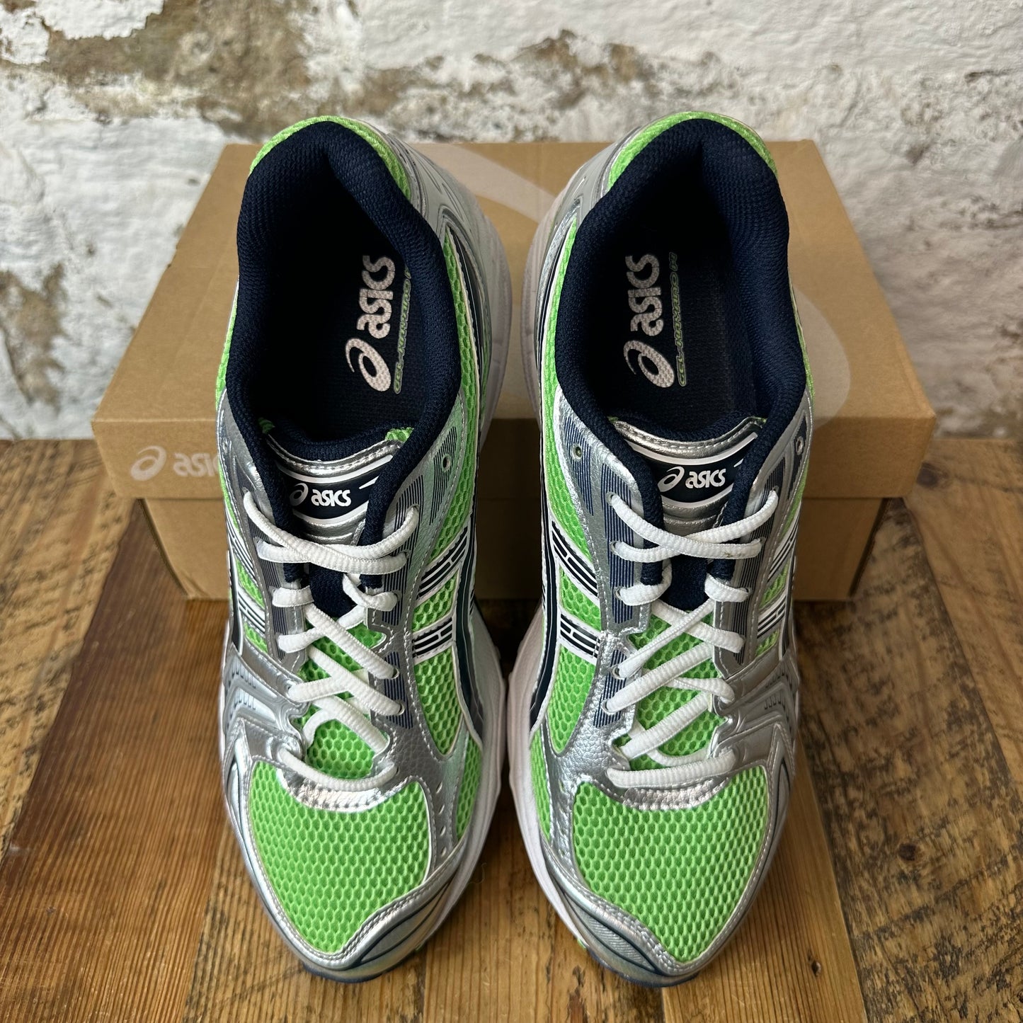 Asics Gel-Kayano Lime Midnight Sz 9.5 (11W)