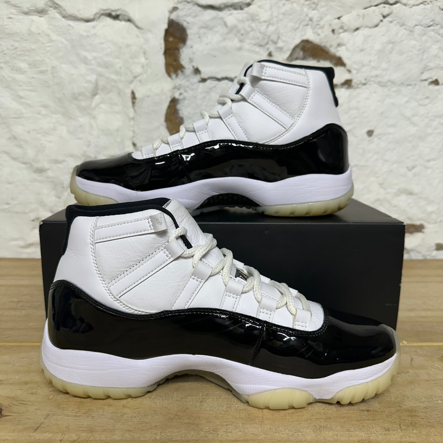 Air Jordan 11 High DMP Gratitude Sz 8.5