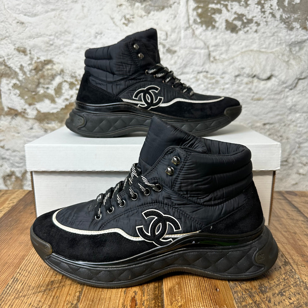 Chanel Black Nylon Suede Snow Boot Sz 8 (41) No Box