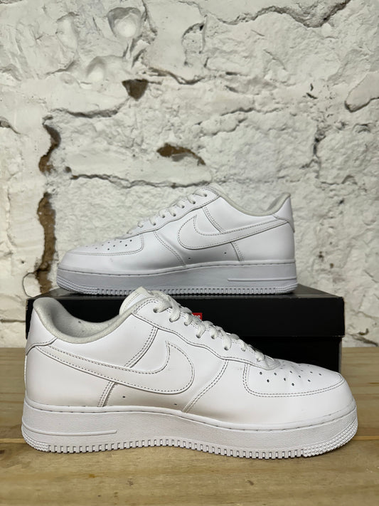 Nike Air Force 1 Low Supreme White Sz 11