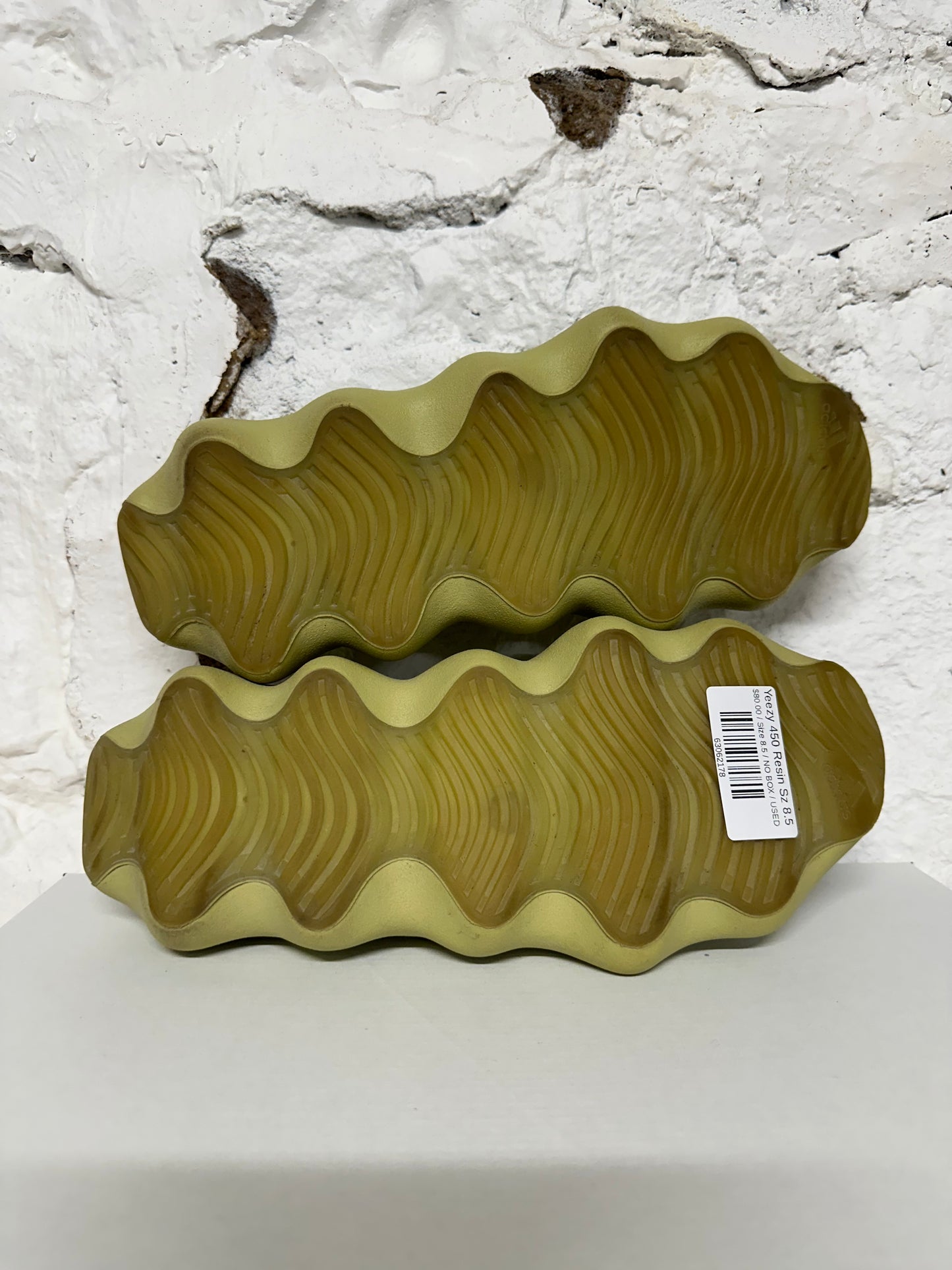 Yeezy 450 Resin Sz 8.5