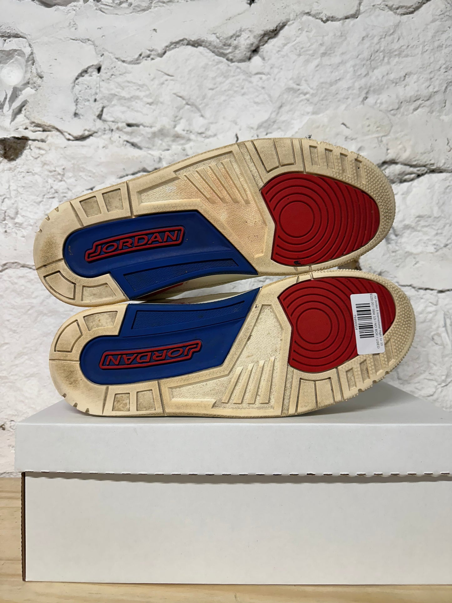 Air Jordan 3 International Flight Sz 13