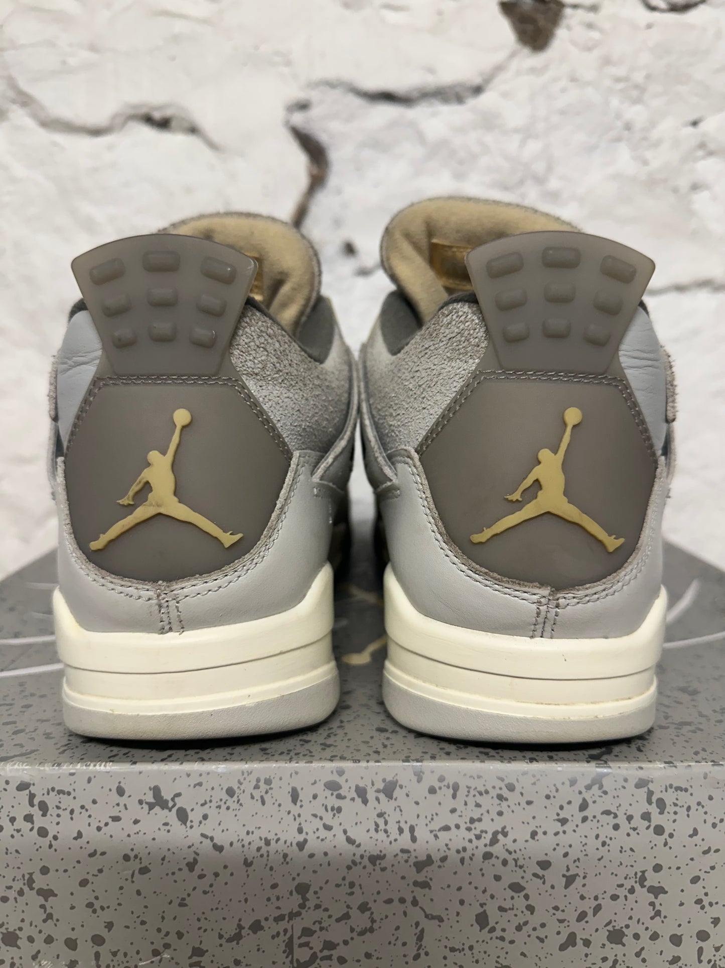 Air Jordan 4 Craft Photon Dust Sz 10