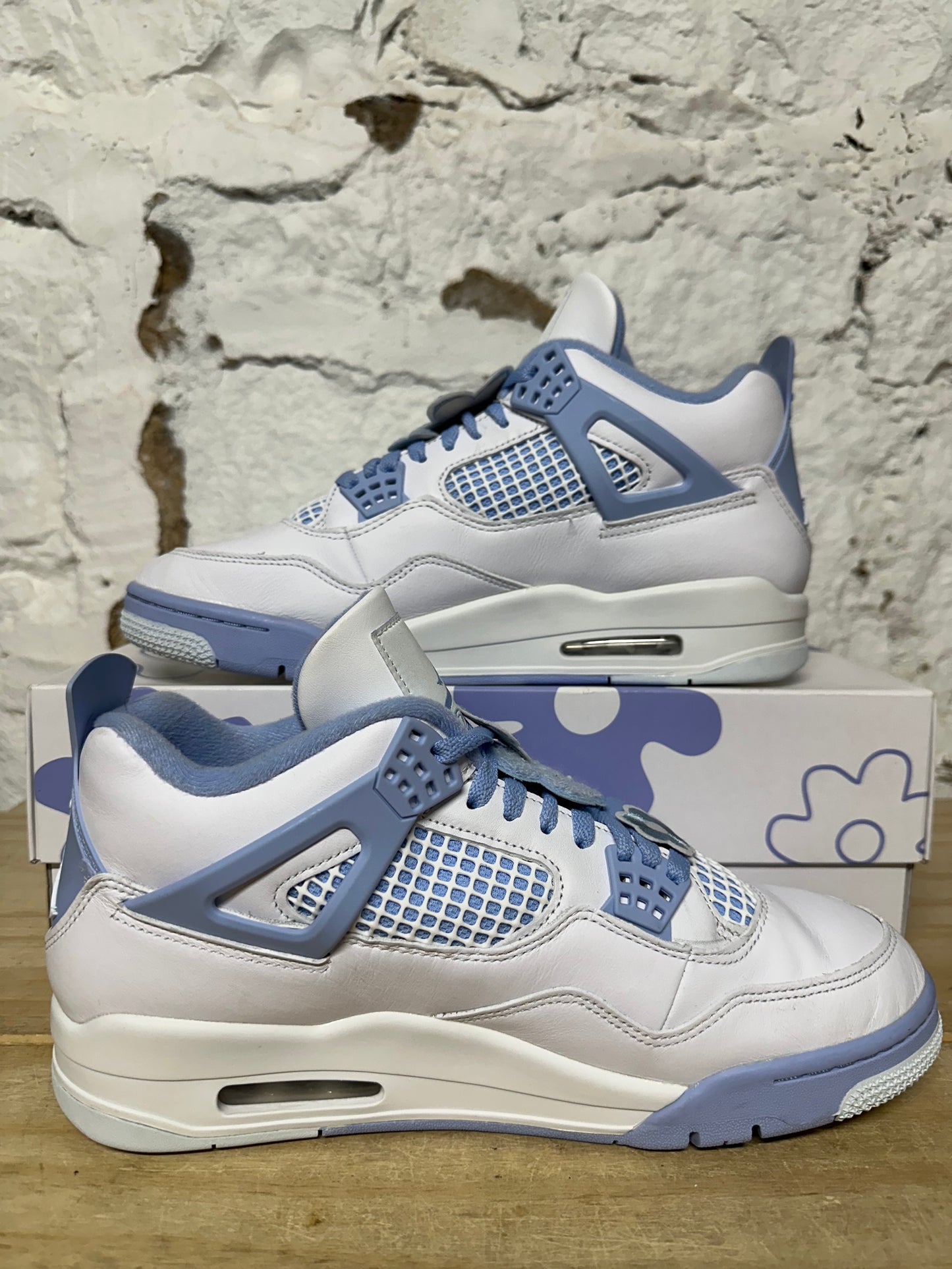 Air Jordan 4 Forget Me Not Sz 10 (11.5W)