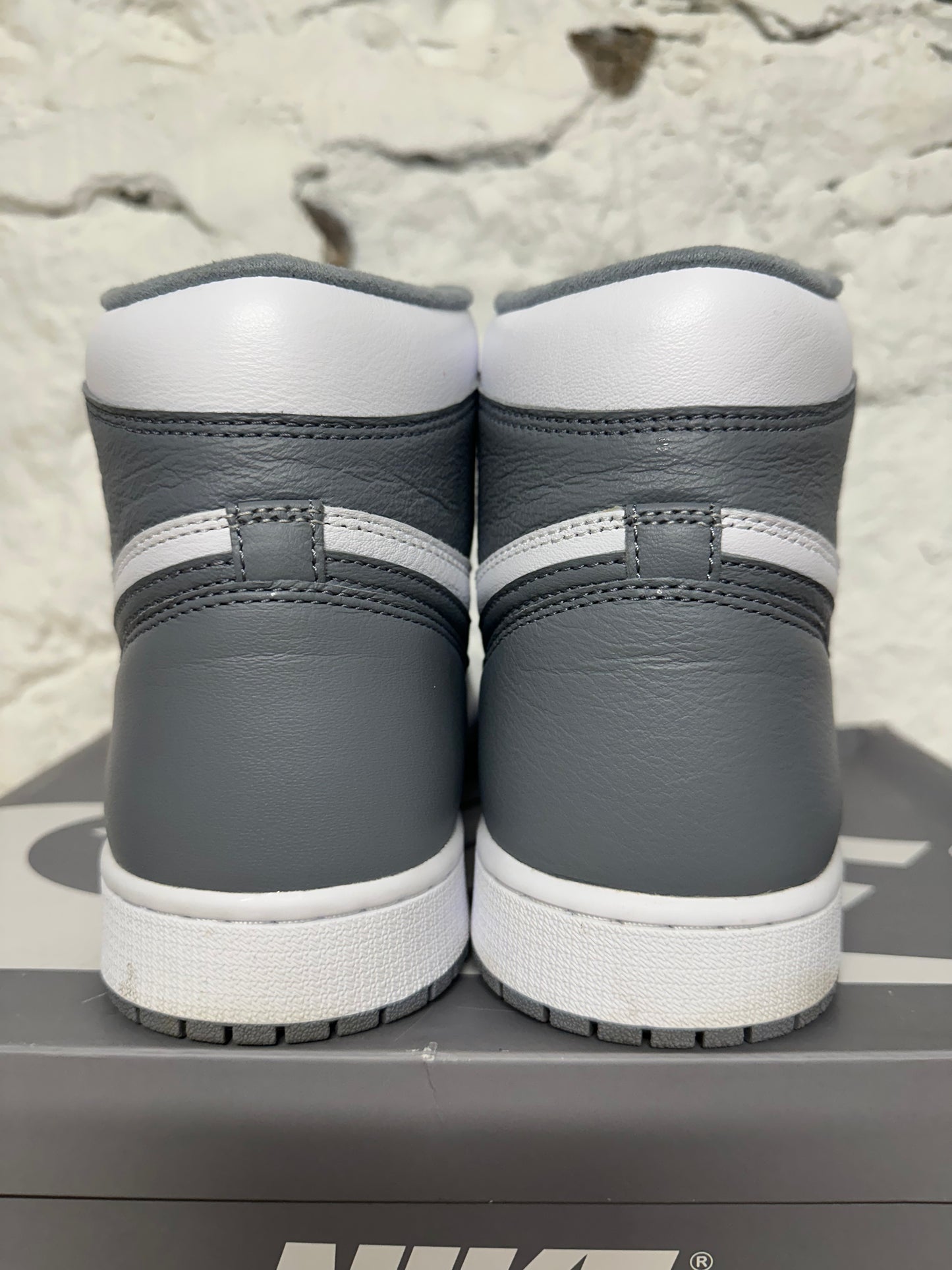 Air Jordan 1 High Stealth Sz 12.5