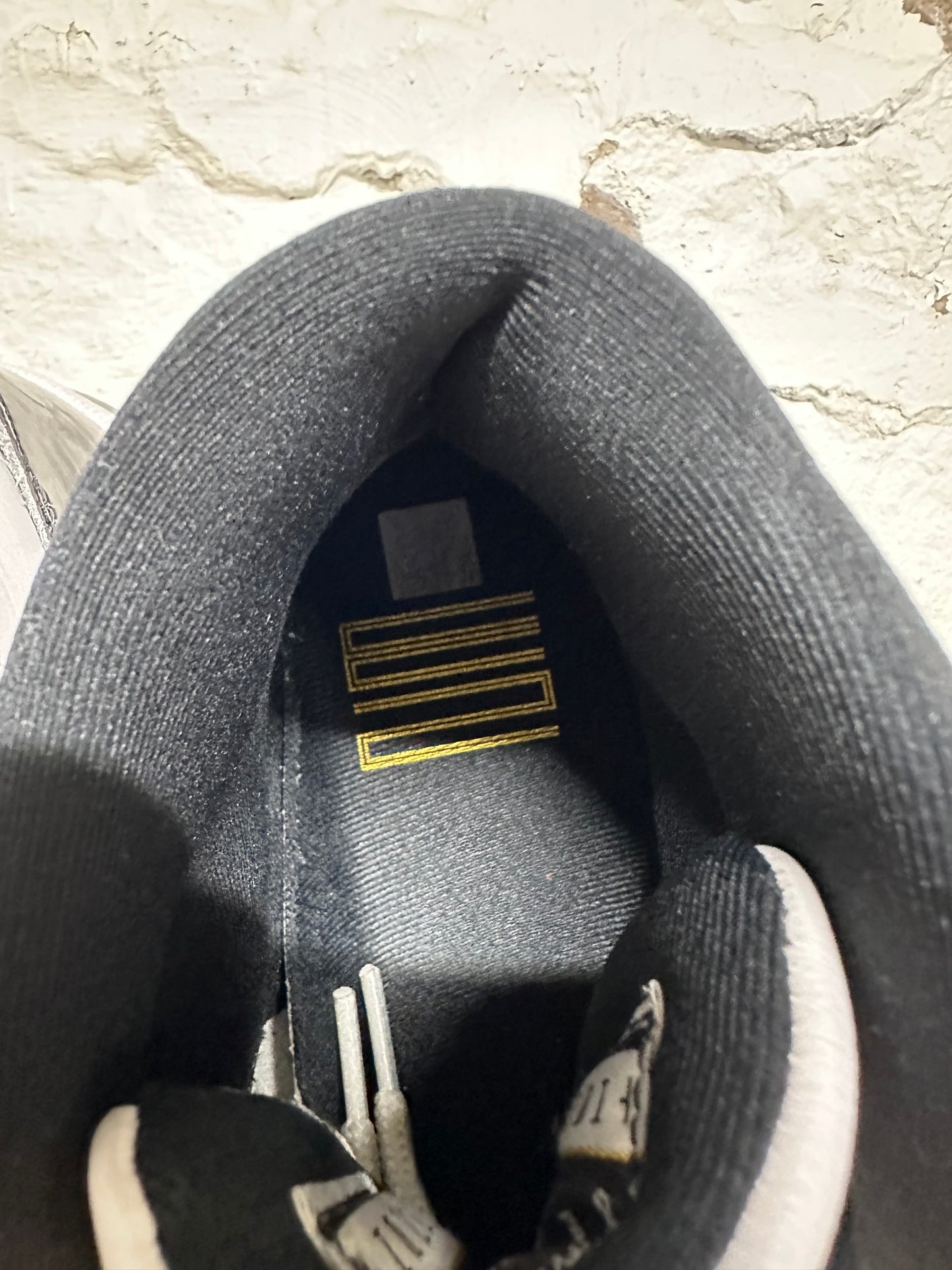 Air Jordan 11 High DMP Gratitude Sz 9.5