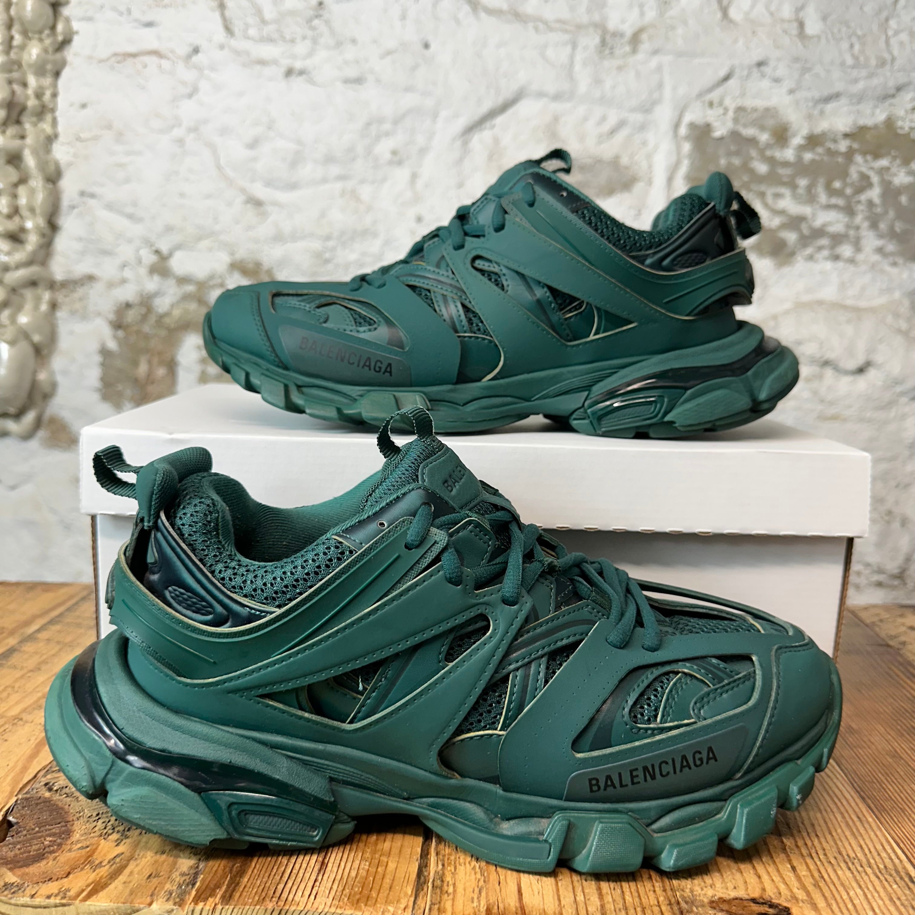 Balenciaga Track Runner Dark Green Sneaker Sz 8 (41)