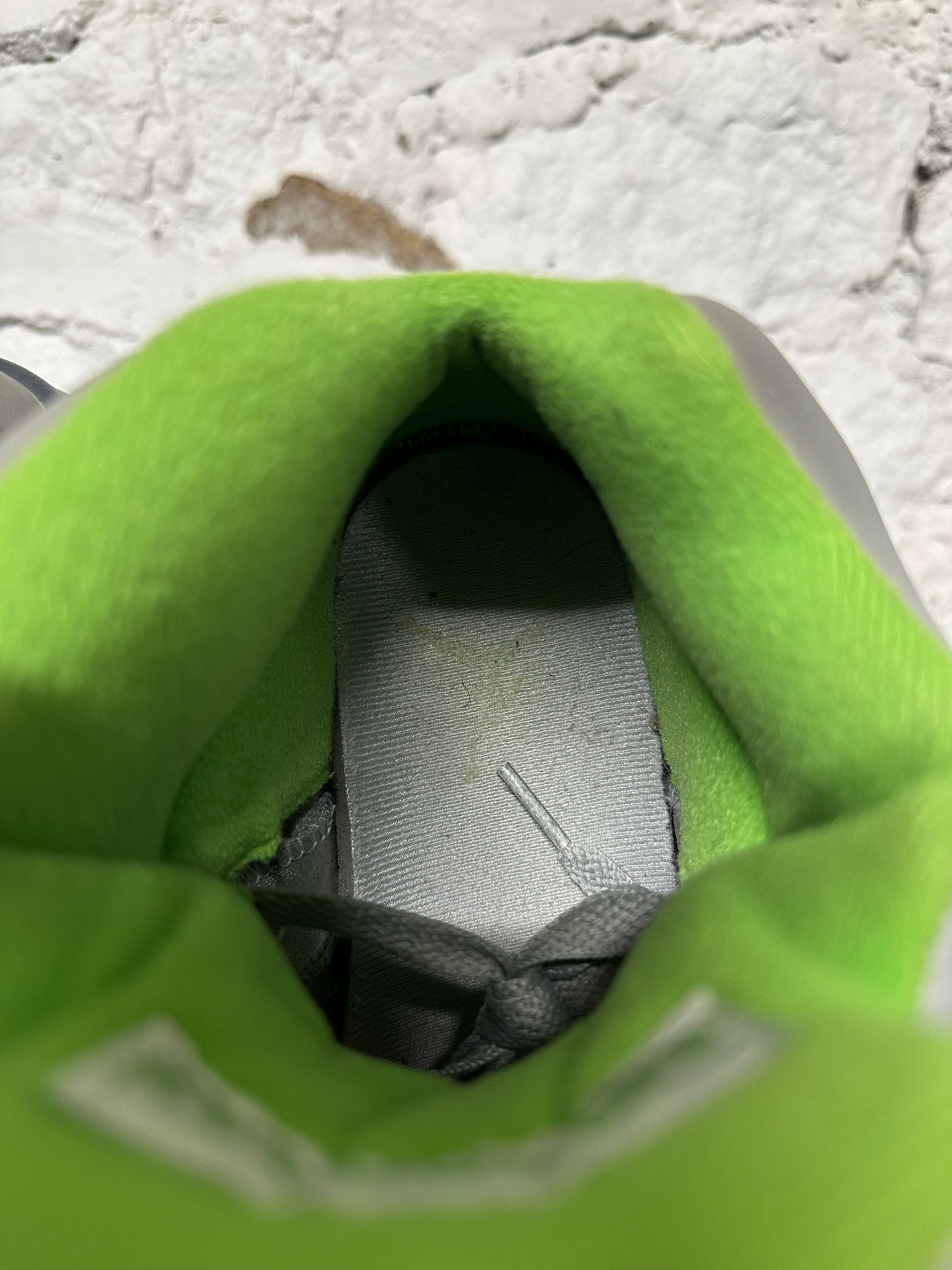 Air Jordan 5 Green Bean Sz 9