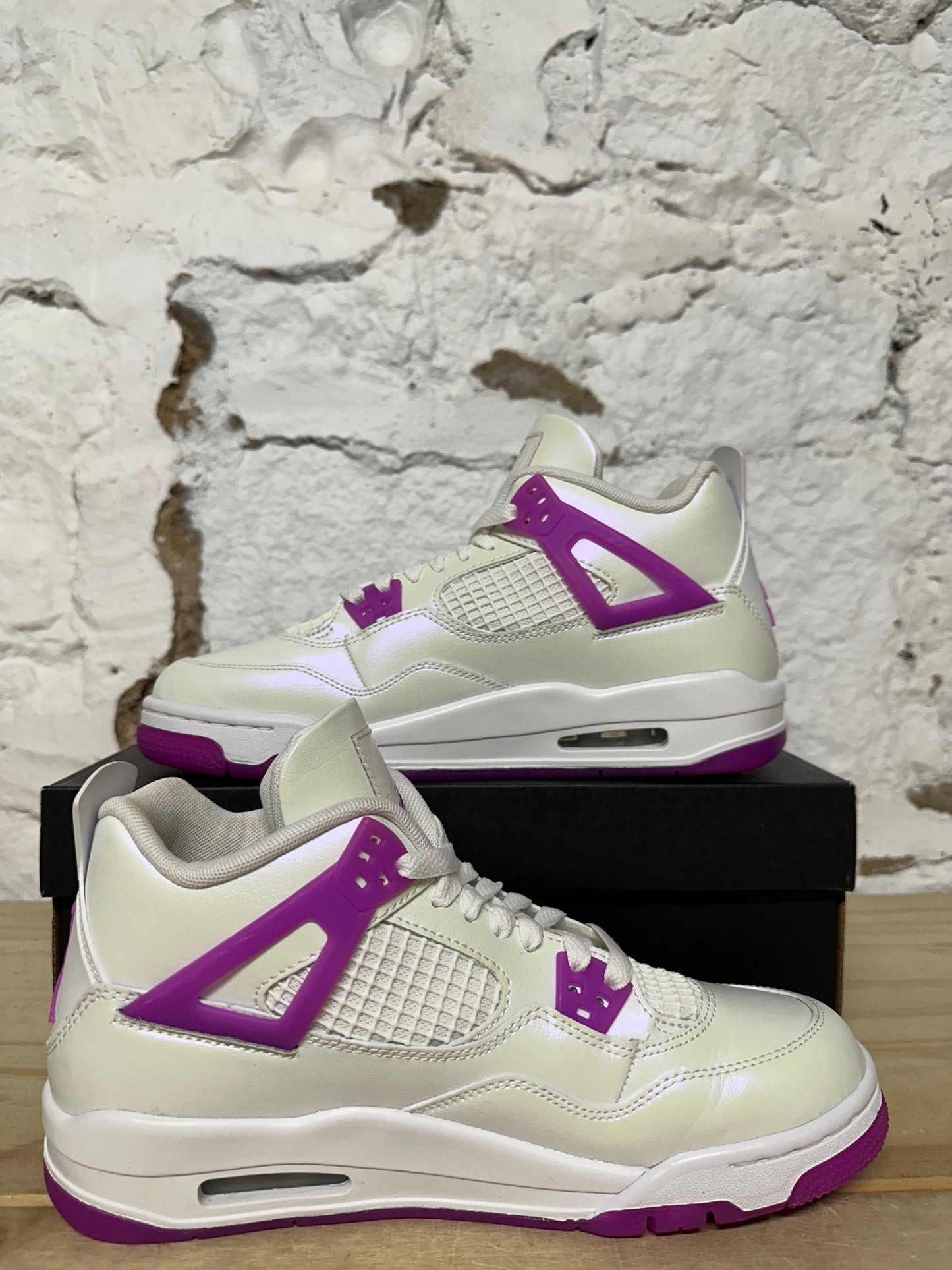 Air Jordan 4 Hyper Violet Sz 7Y