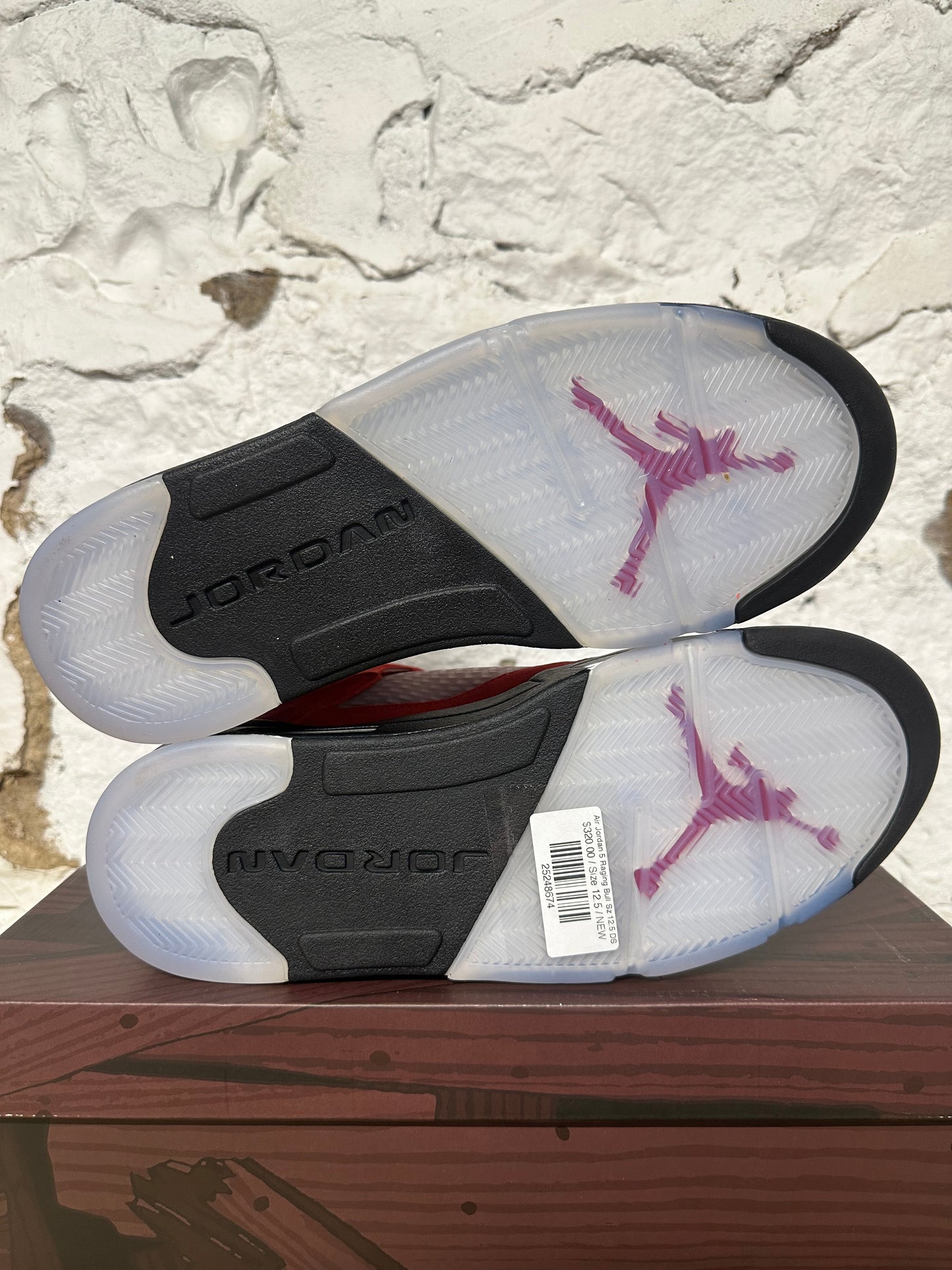 Air Jordan 5 Raging Bull Sz 12.5 DS