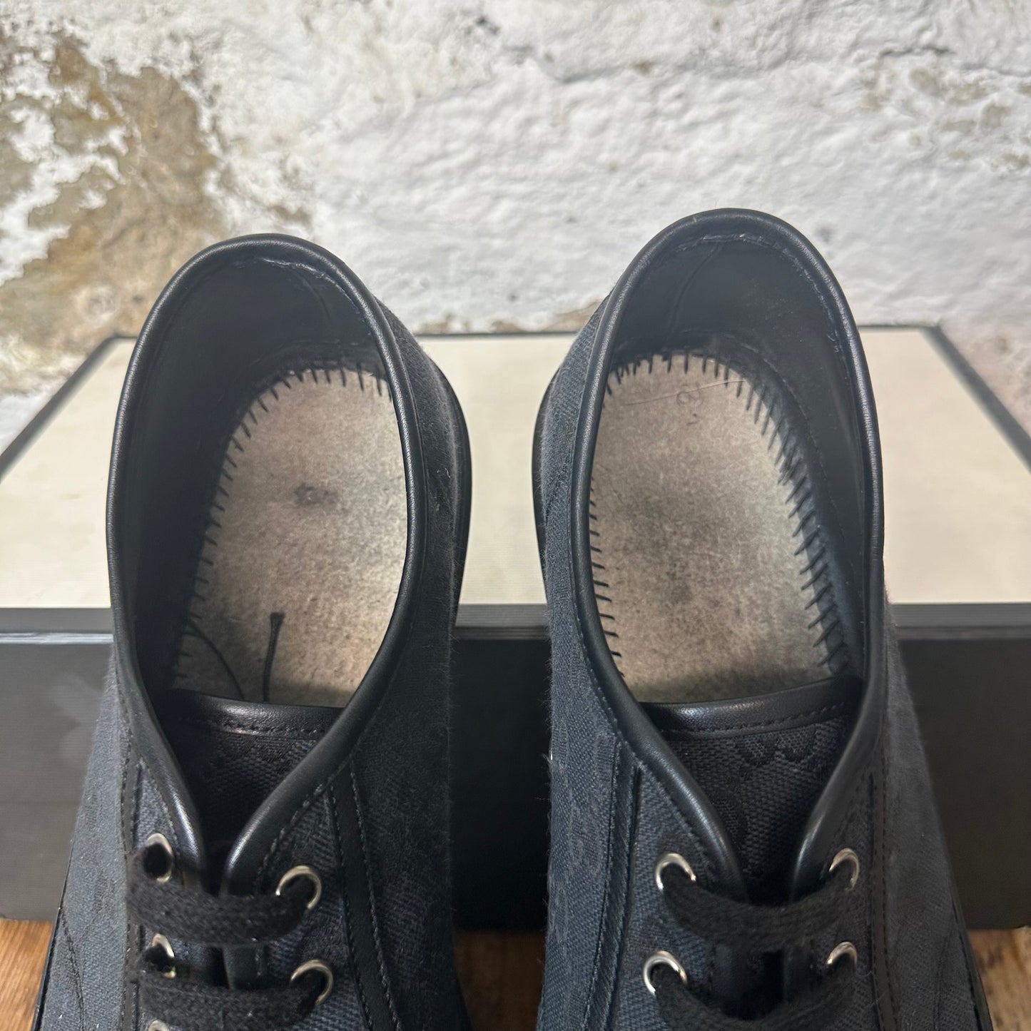 Gucci Black Monogram Low Top Sneaker Sz 9.5