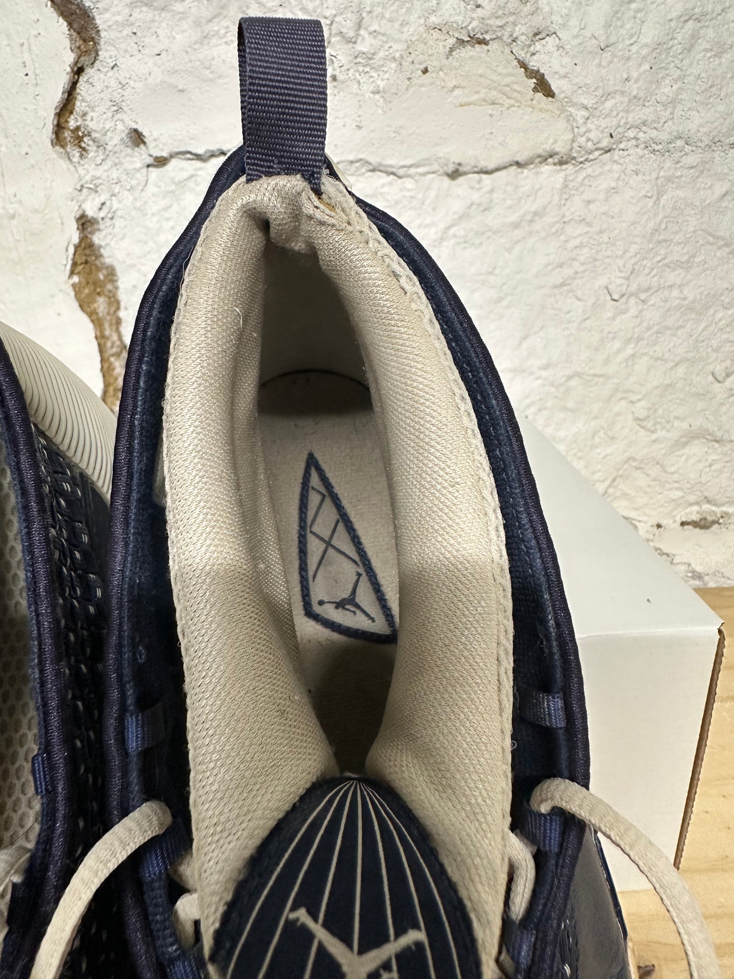 Air Jordan 15 Obsidian Sz 10.5