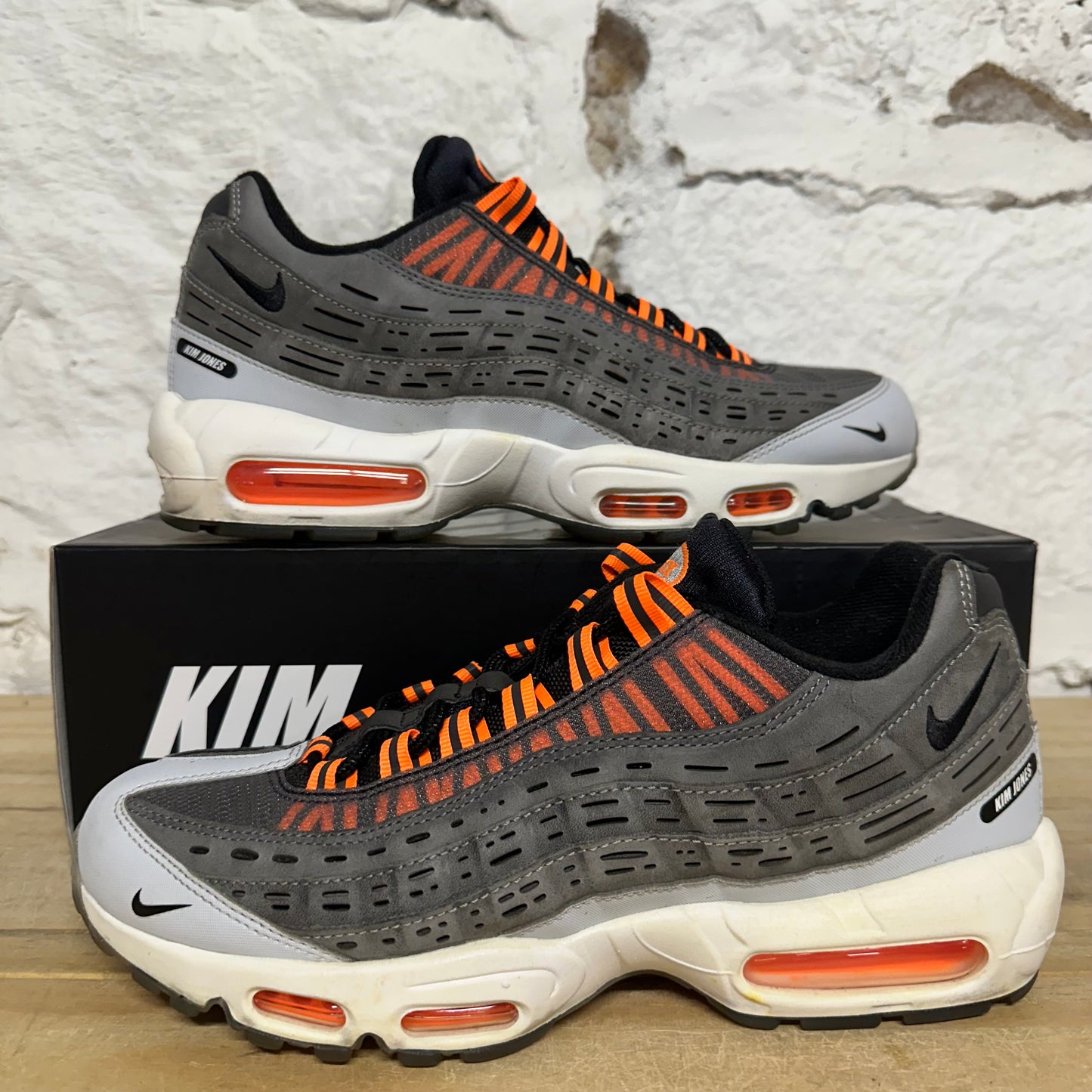 Nike Air Max 95 Kim Jones Black Total Orange Sz 10