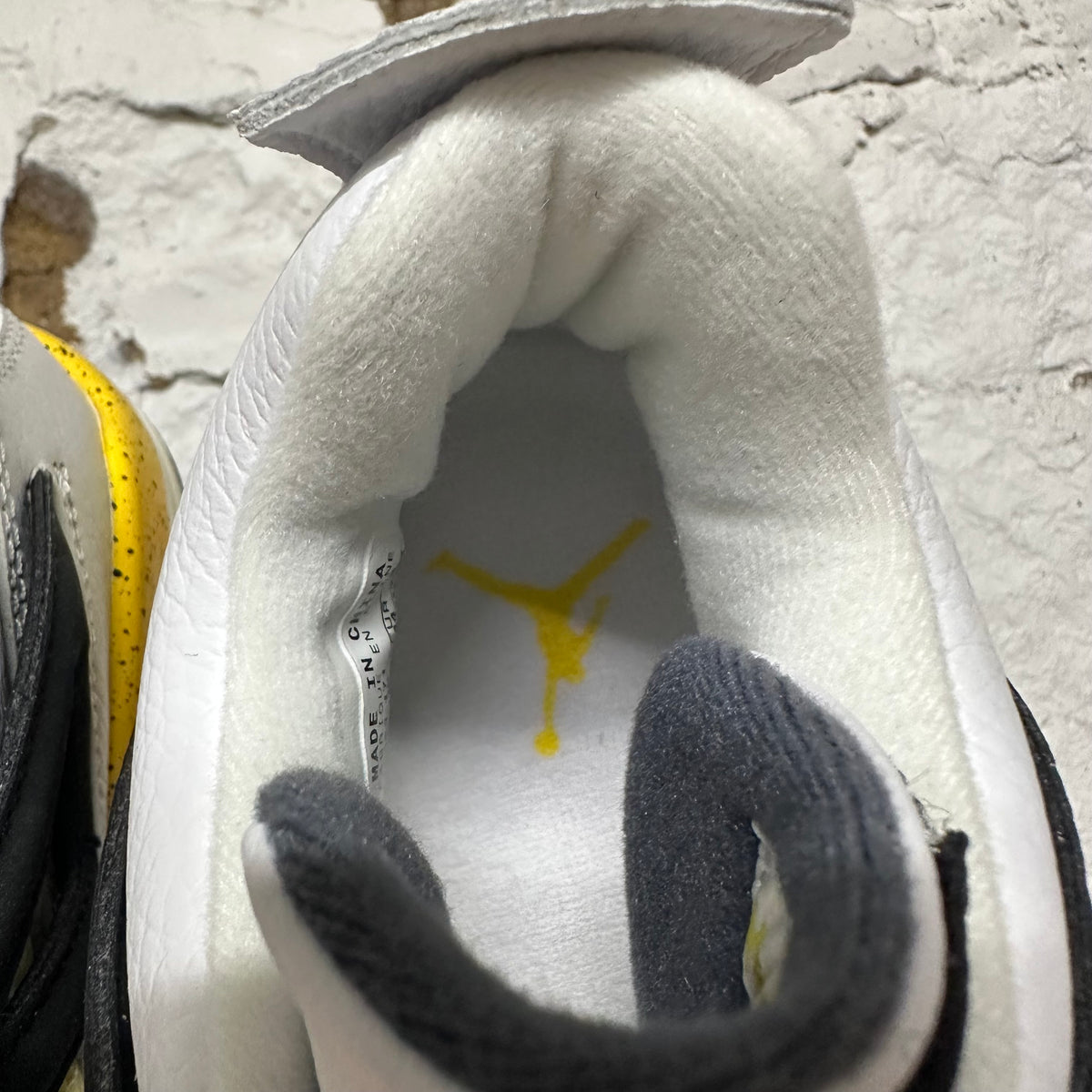 Air Jordan 4 Tour Yellow (2006) Sz 10 DS