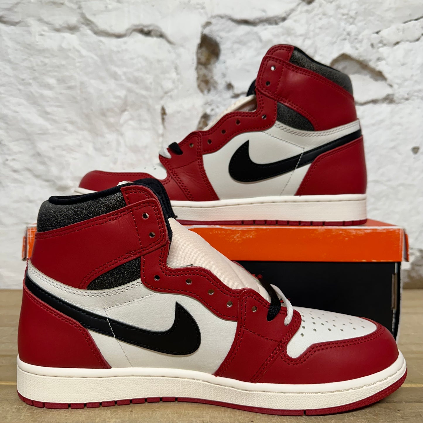 Air Jordan 1 High Chicago Lost and Found Sz 10 DS
