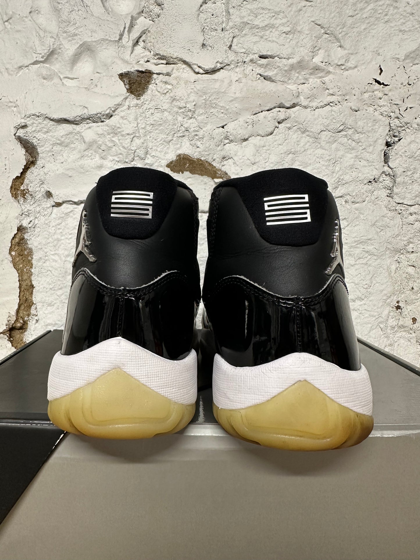 Air Jordan 11 High Jubilee Sz 11
