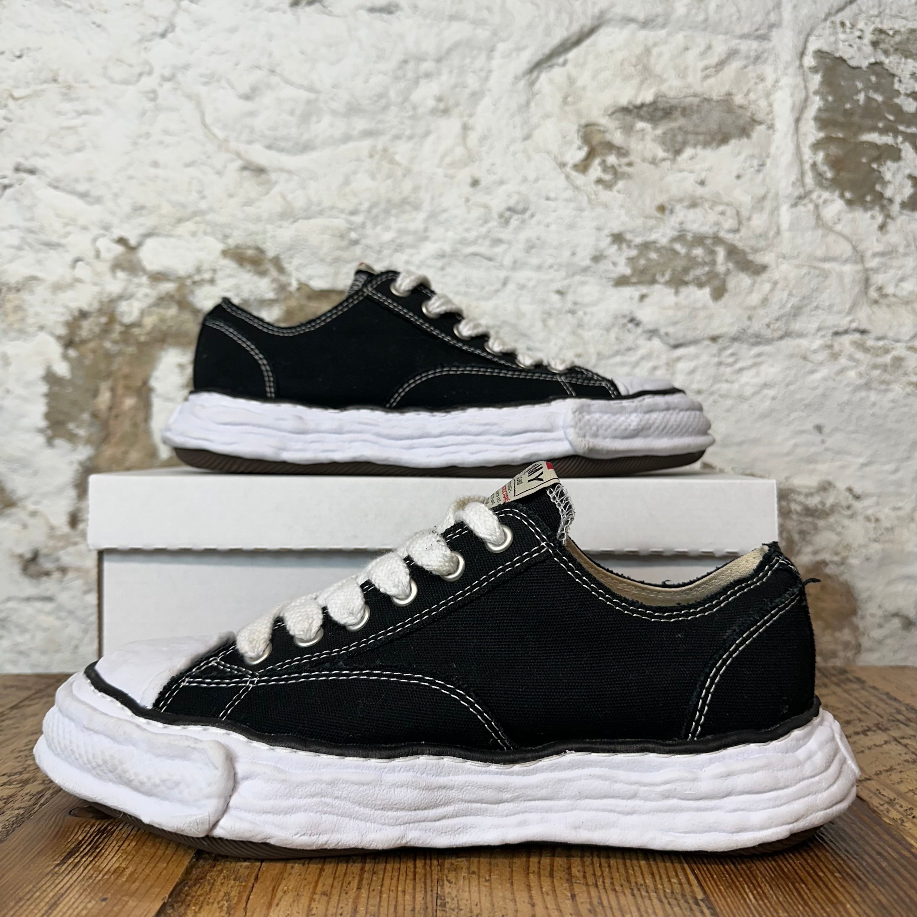 Maison Mihara Peterson 23 Black White Sneaker Sz 10 (43) No Box