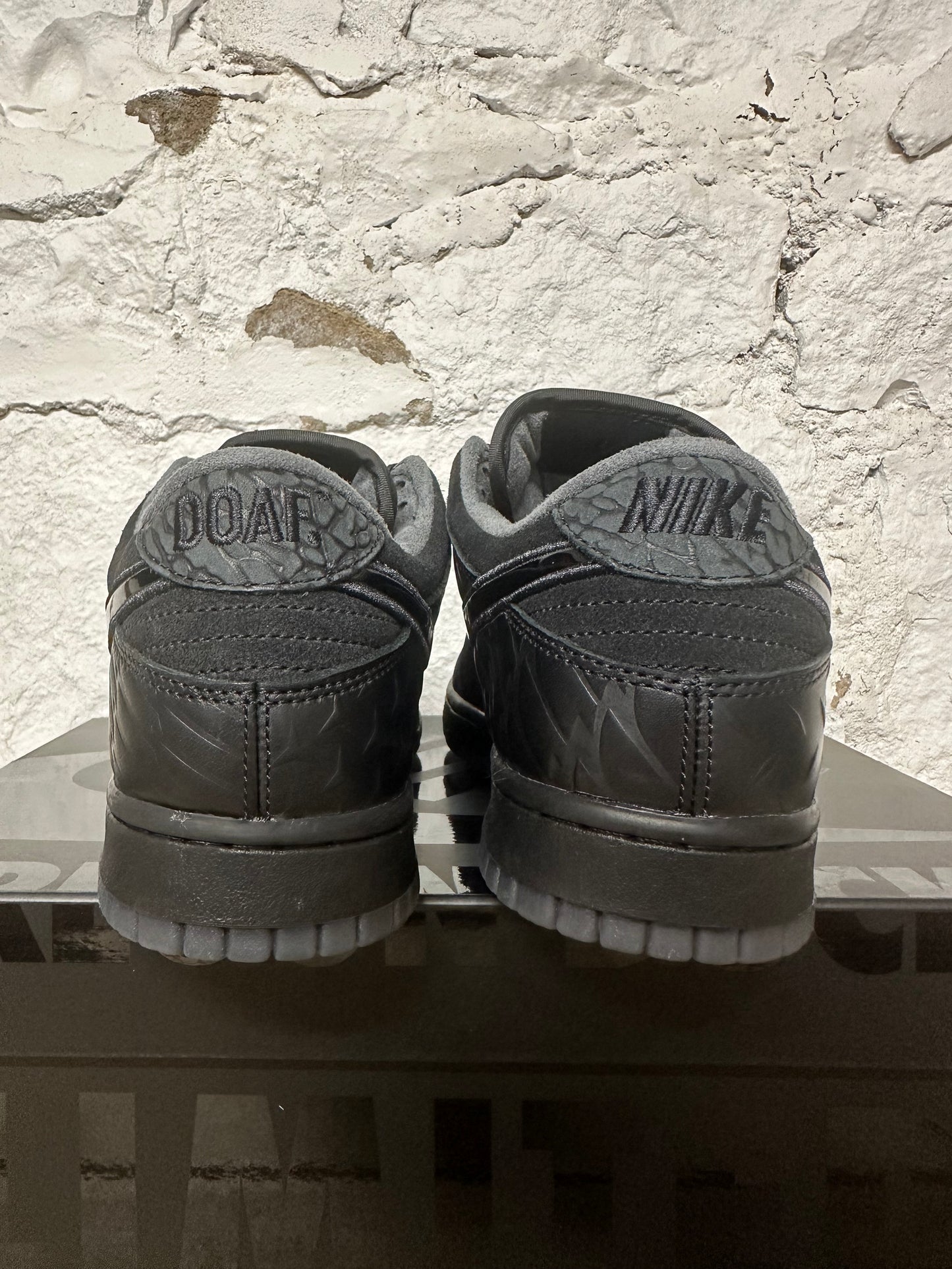 Nike Dunk Low Oregon Alternate Black Sz 9.5 DS