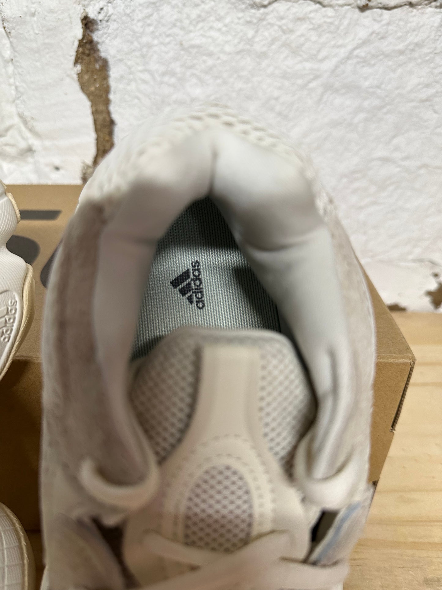 Yeezy 500 Bone White Sz 7 DS